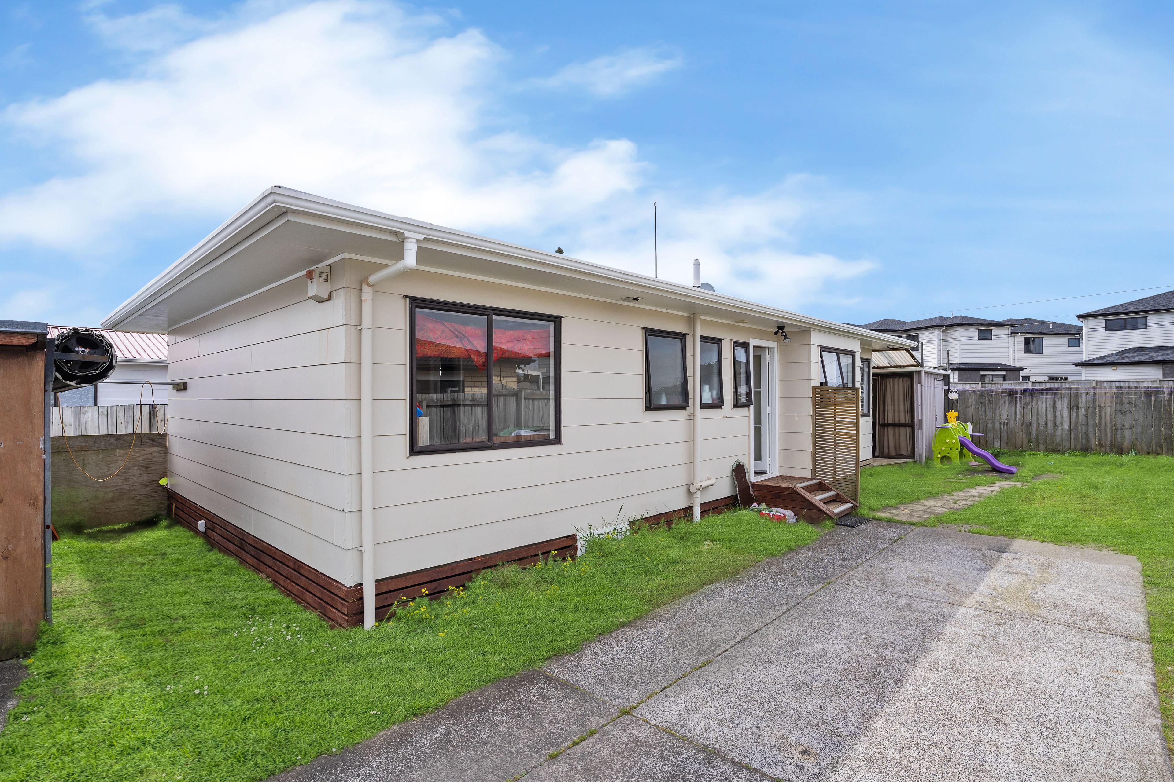 2/30 Gloucester Road, Manurewa, Manukau City