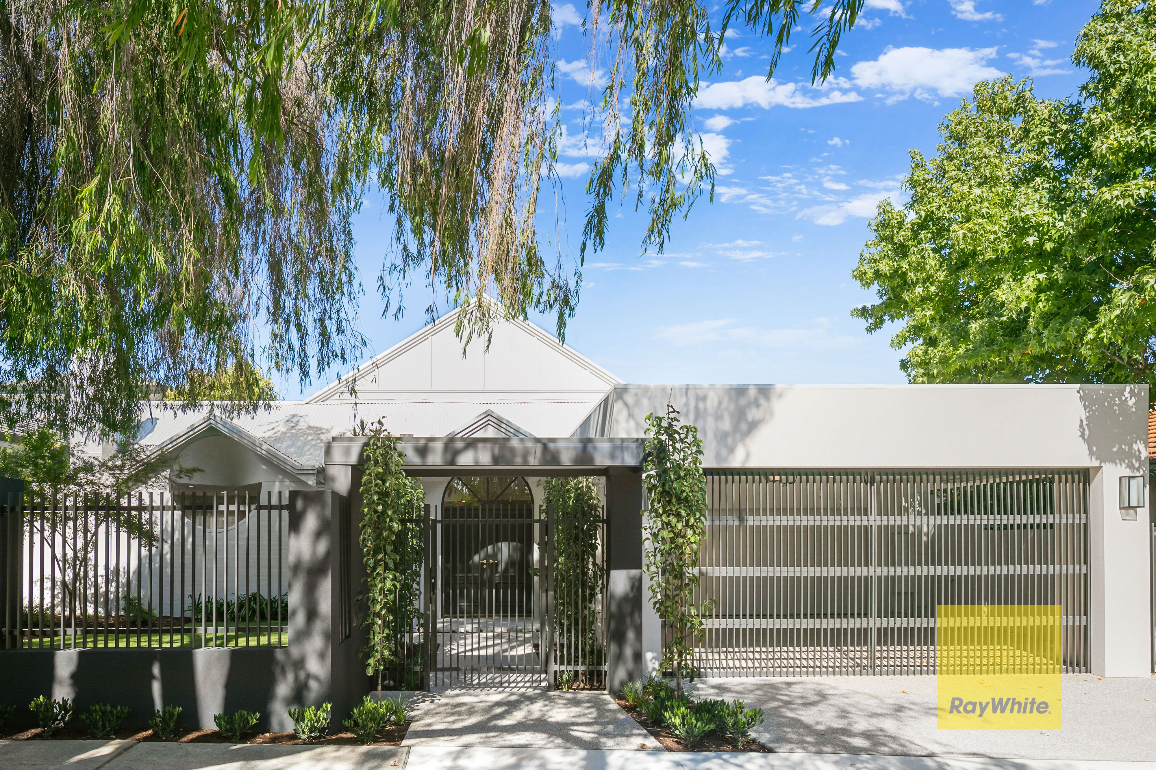 13 Venn Street, Peppermint Grove WA 6011