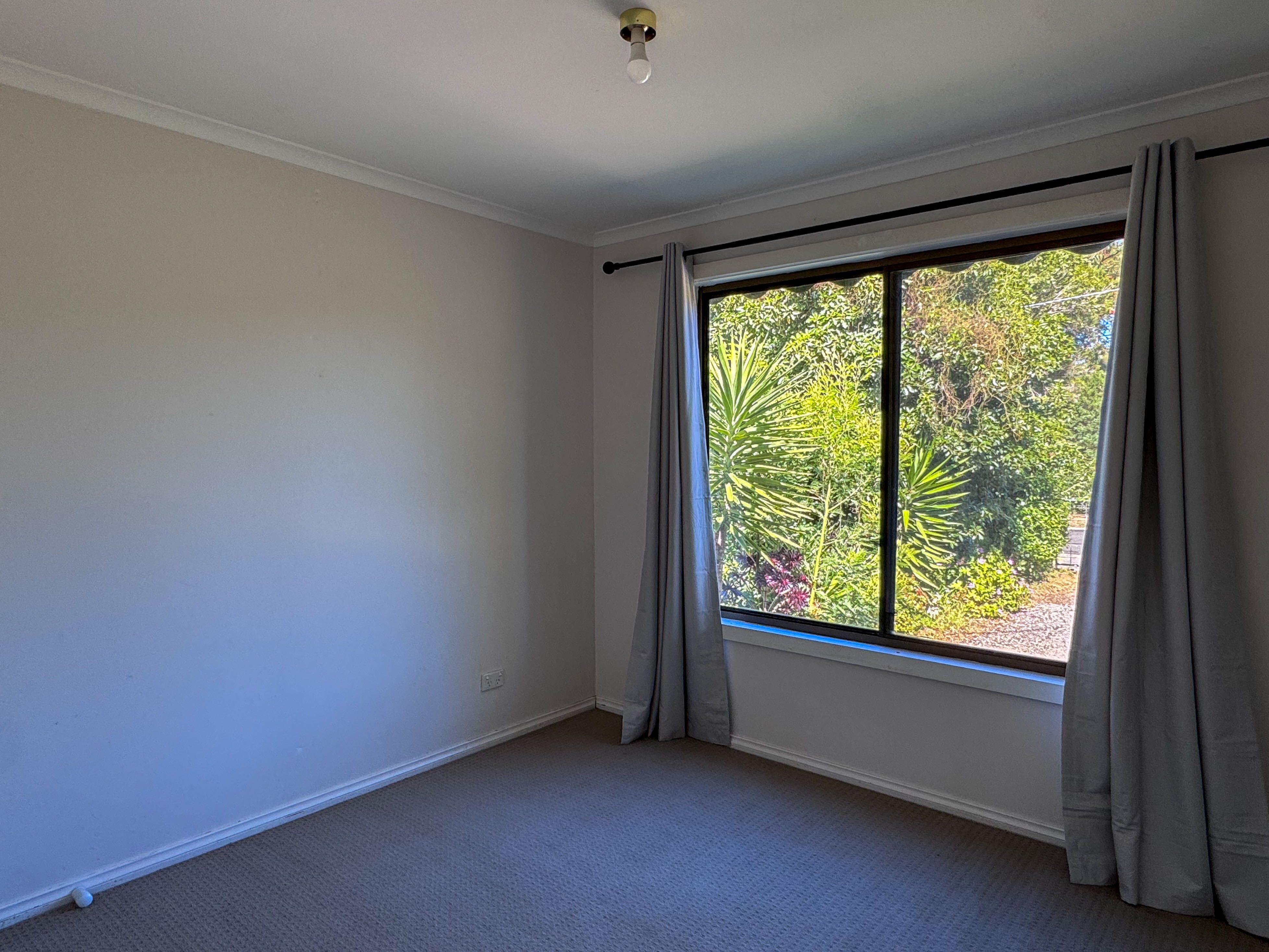 11 Churchill Drive — photo 8 of 14