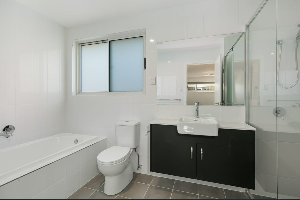 Brand New 5-Bed Luxury Home | Move In Now | Tallawong — photo 3 of 4