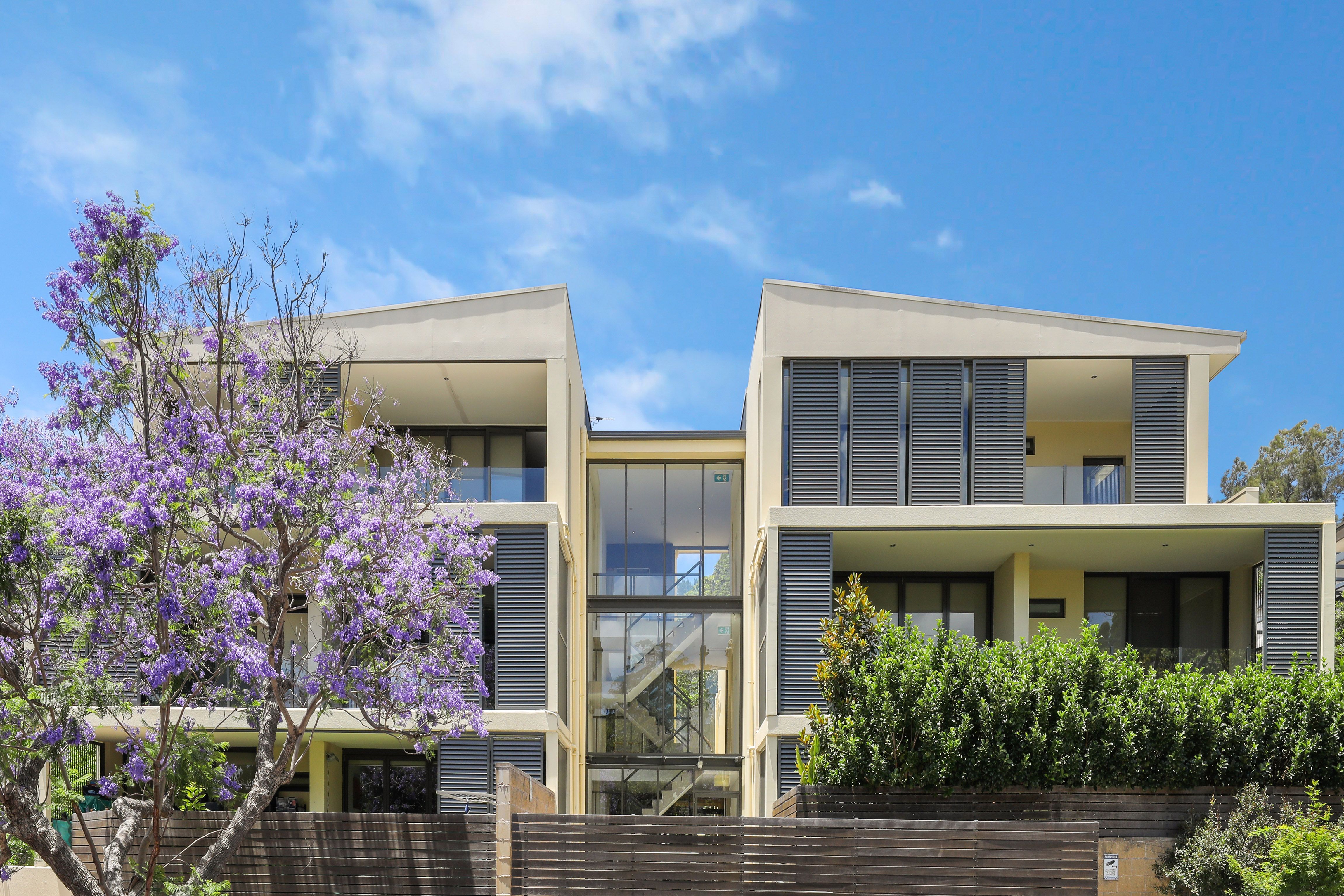9/71-73 Stanley Street — photo from Ray White AY Realty Chatswood