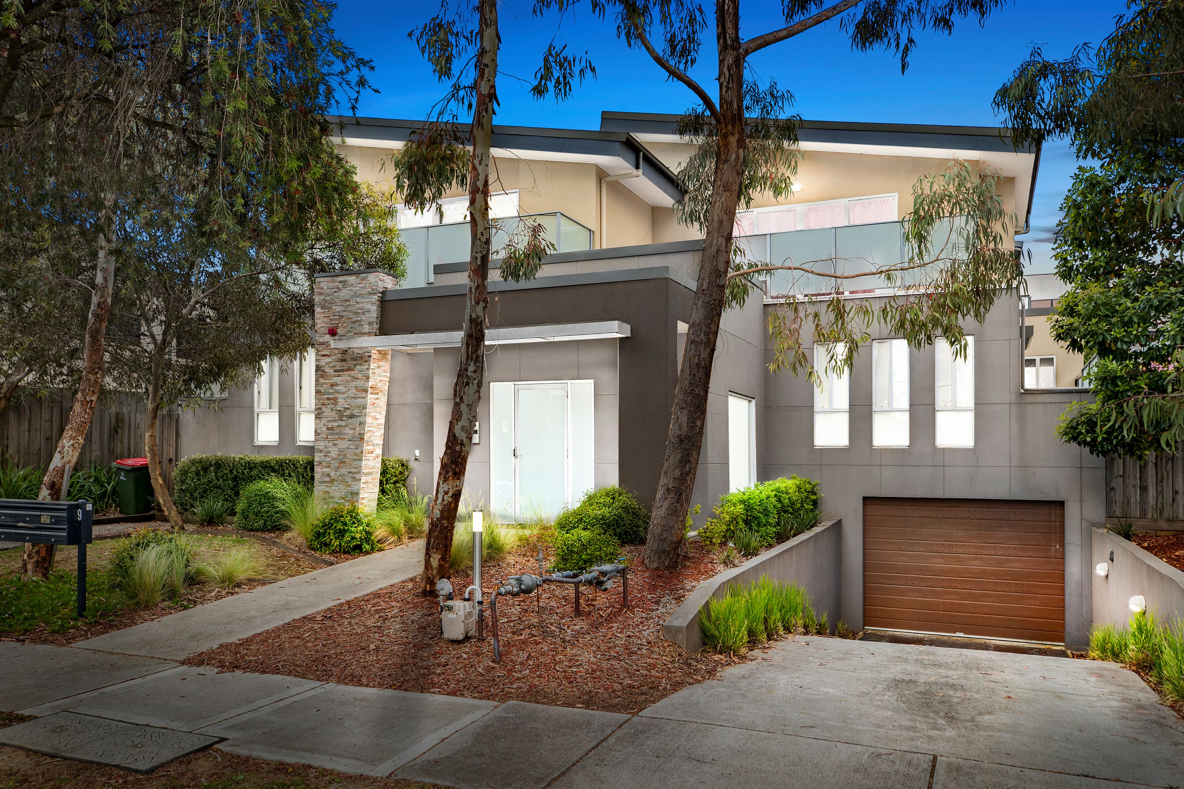 9 Stamford Crescent, Rowville VIC 3178