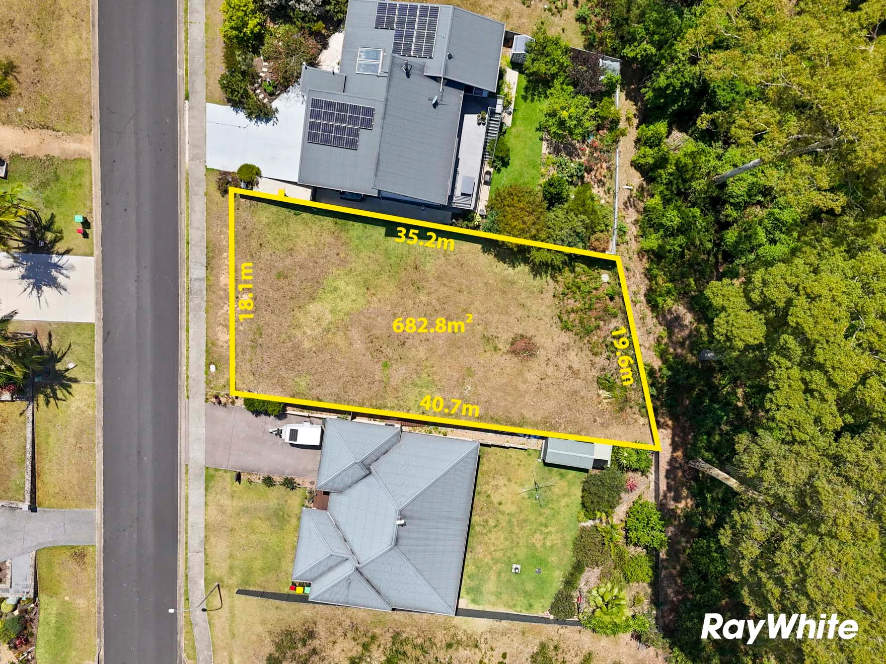 101 Courtenay Crescent, Long Beach, NSW 2536