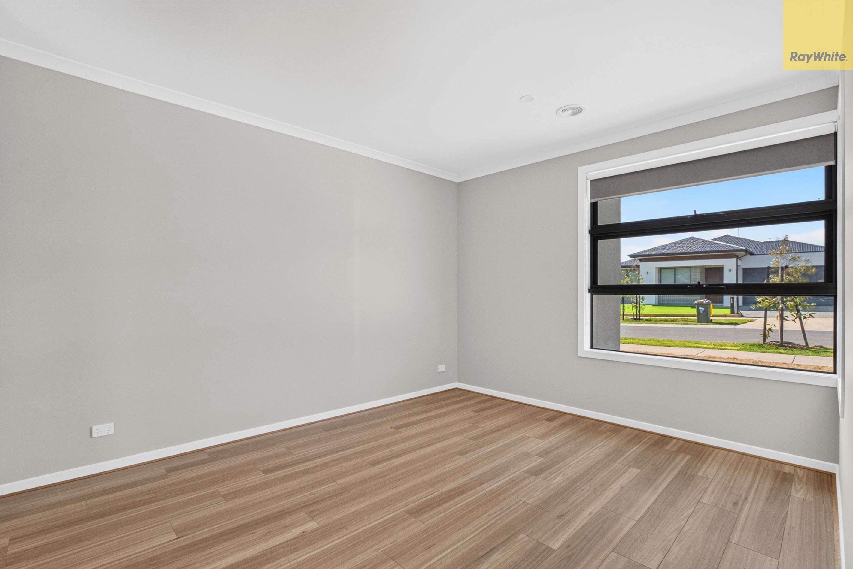 18 Armstrong Rise — photo 5 of 11