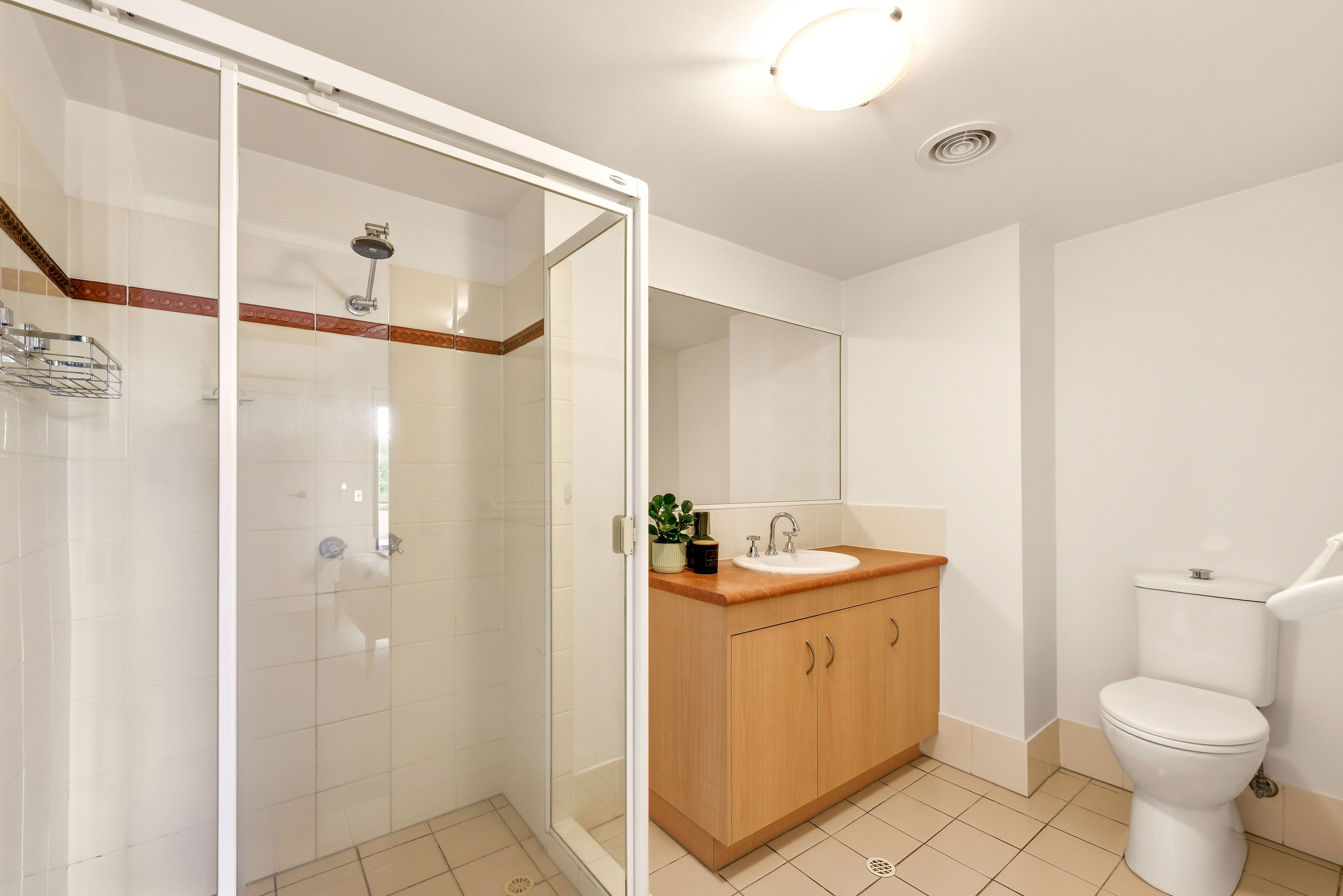 45/52 Newstead Terrace — photo 8 of 21
