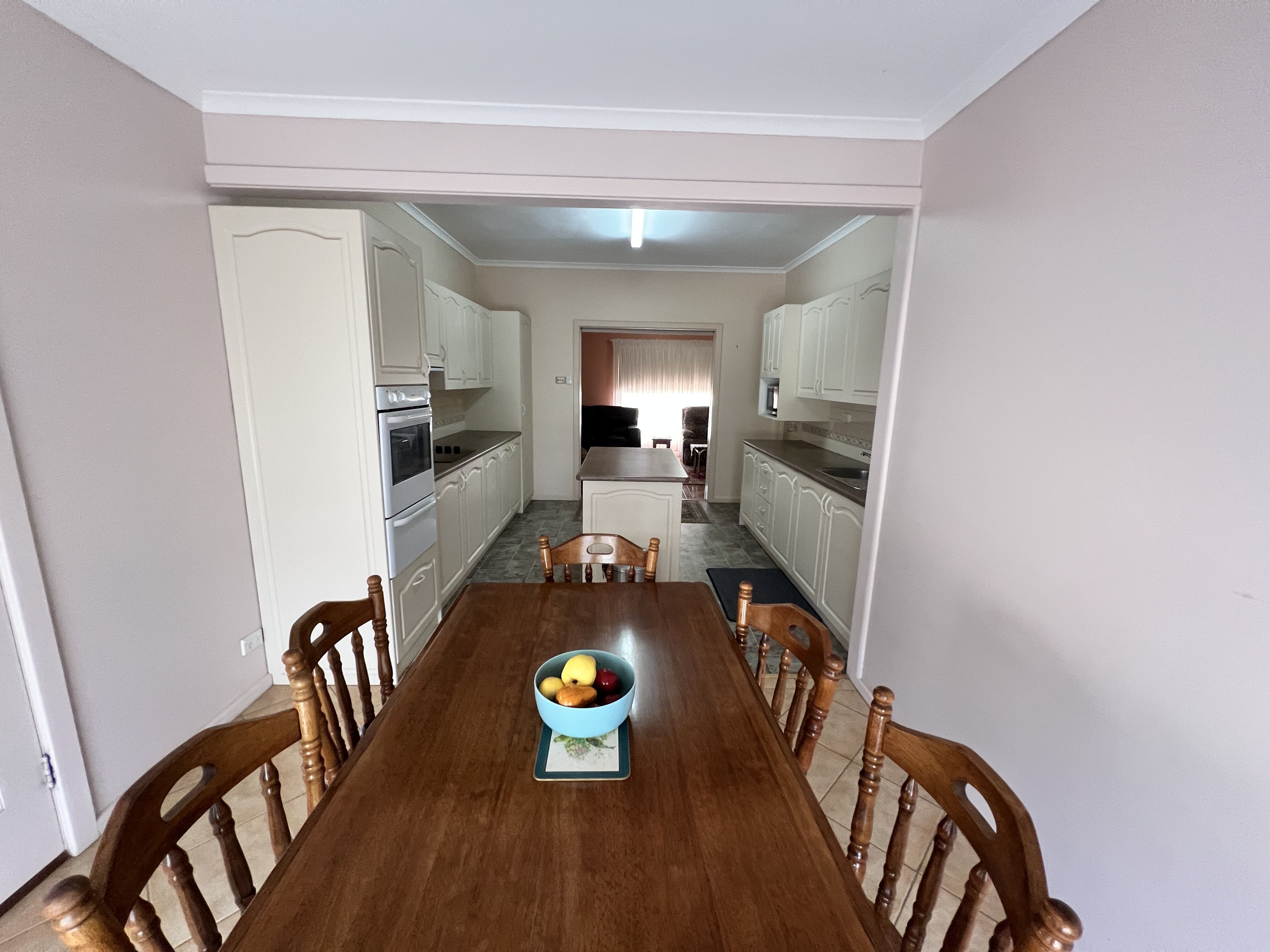 81 Wills Lane — photo 8 of 13