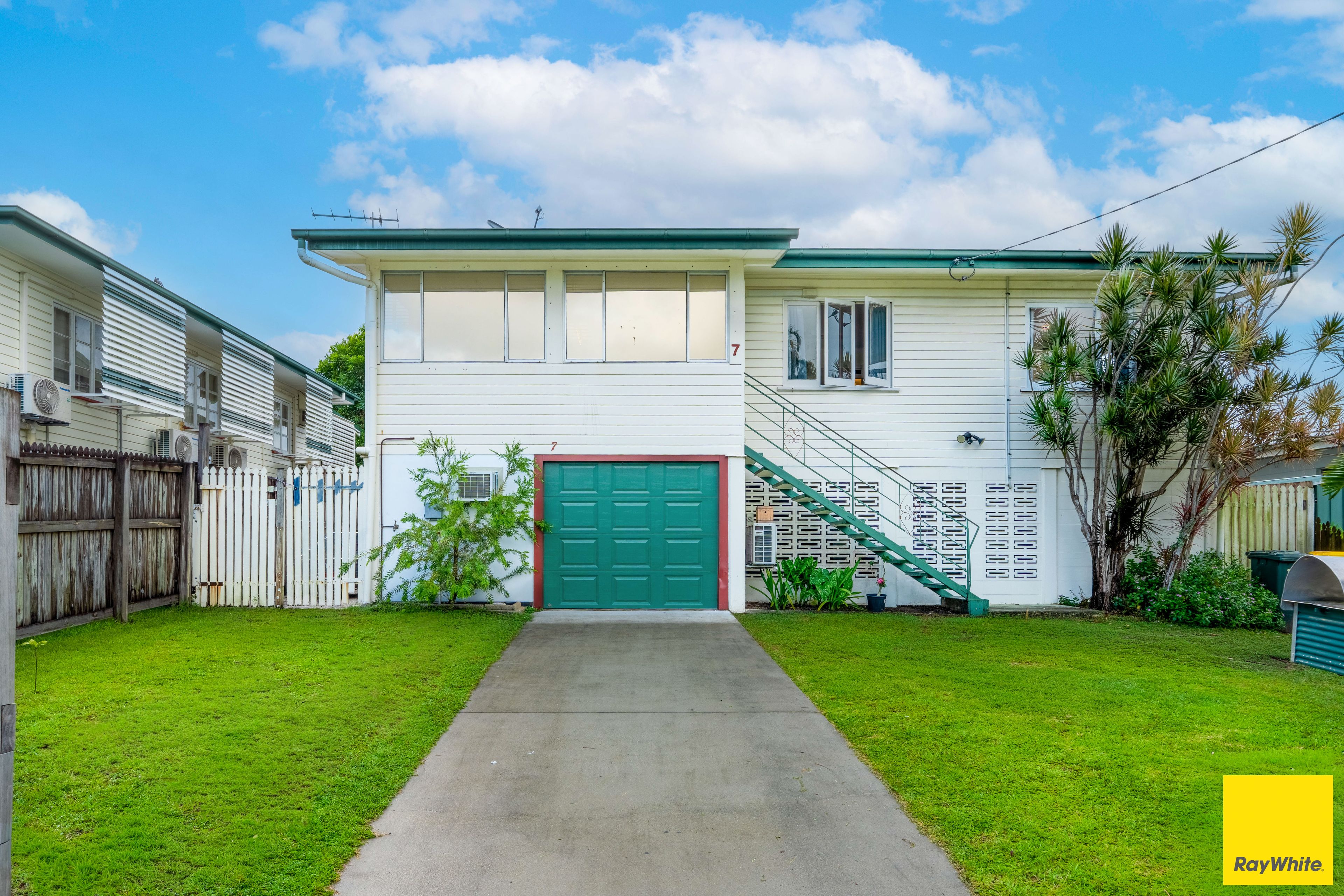 7 Hunt Street, Manunda, QLD 4870