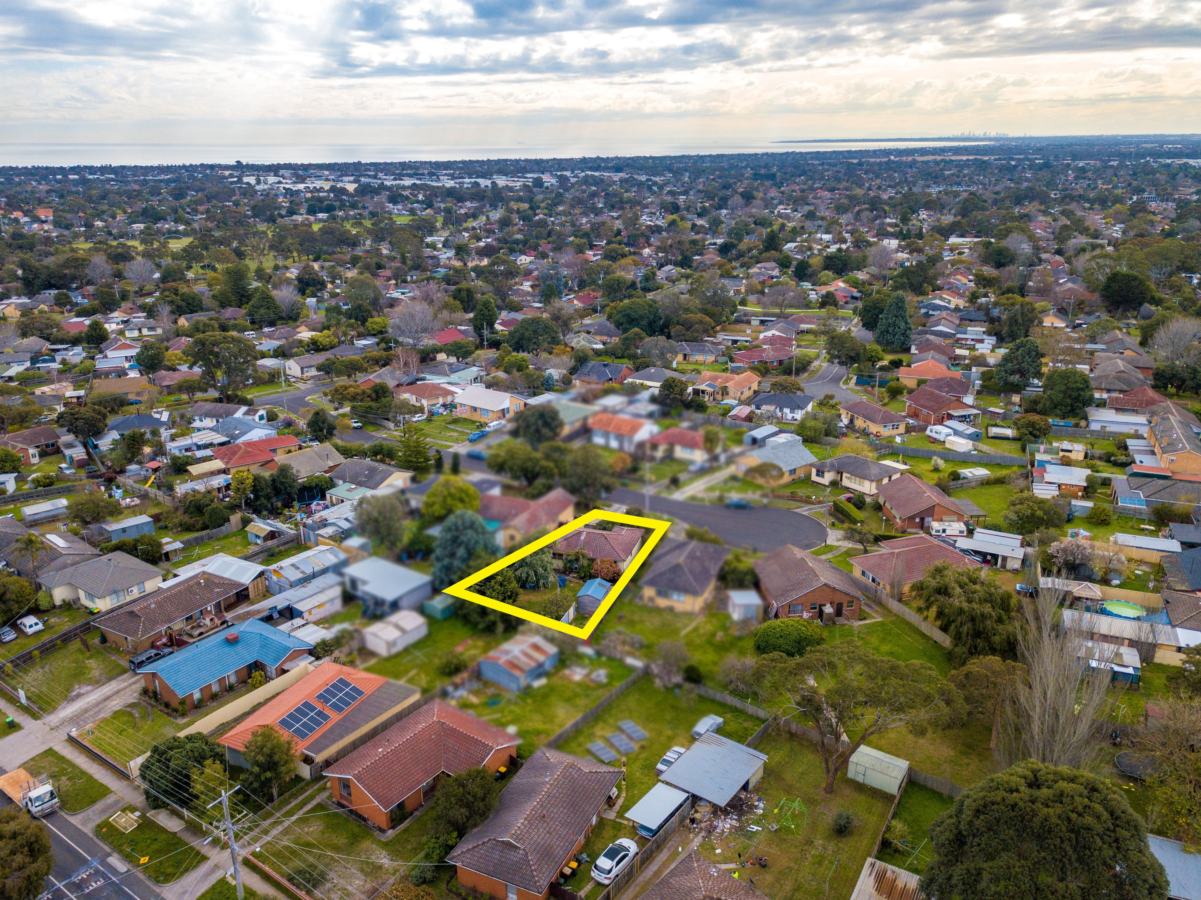 16 Juniper Court, Frankston North, VIC 3200
