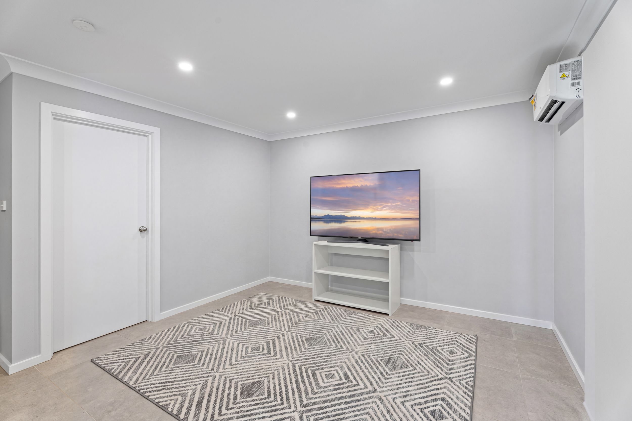 35 Cumbernauld Crescent, Dharruk, NSW