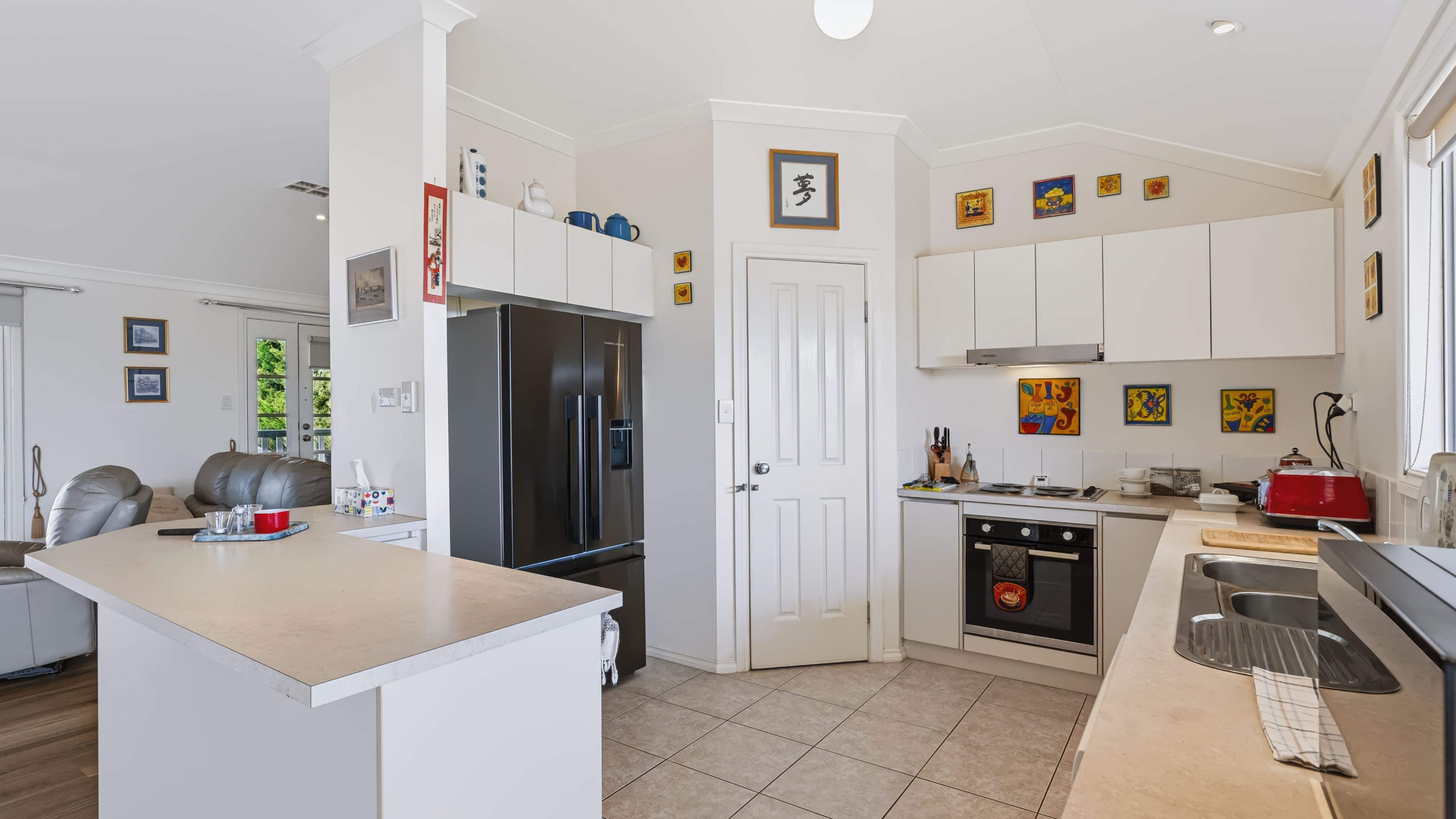 11 Hillcrest Rise — photo 6 of 28