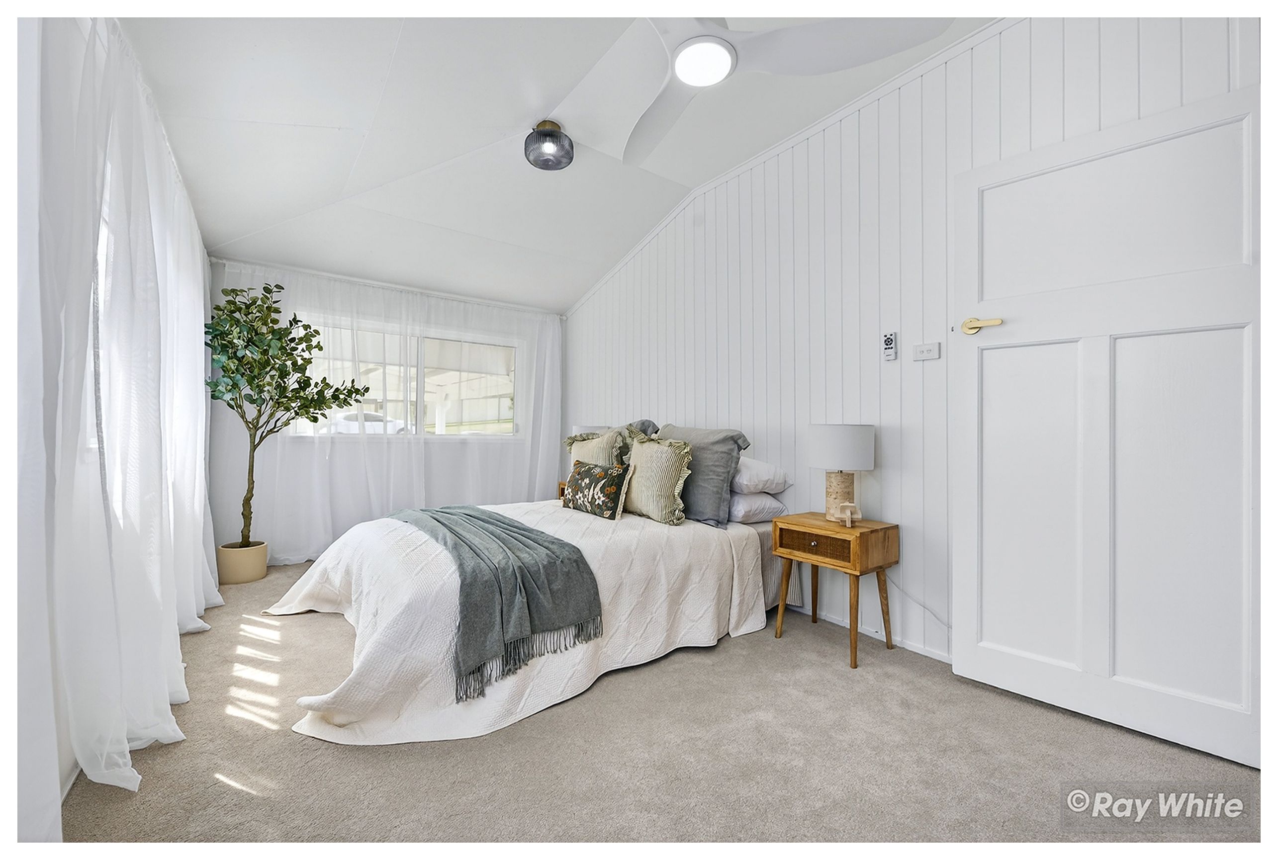 35 Meade Street — photo 16 of 30