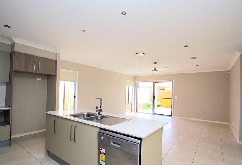 71 Cobblestone Avenue, Logan Reserve, QLD 4133