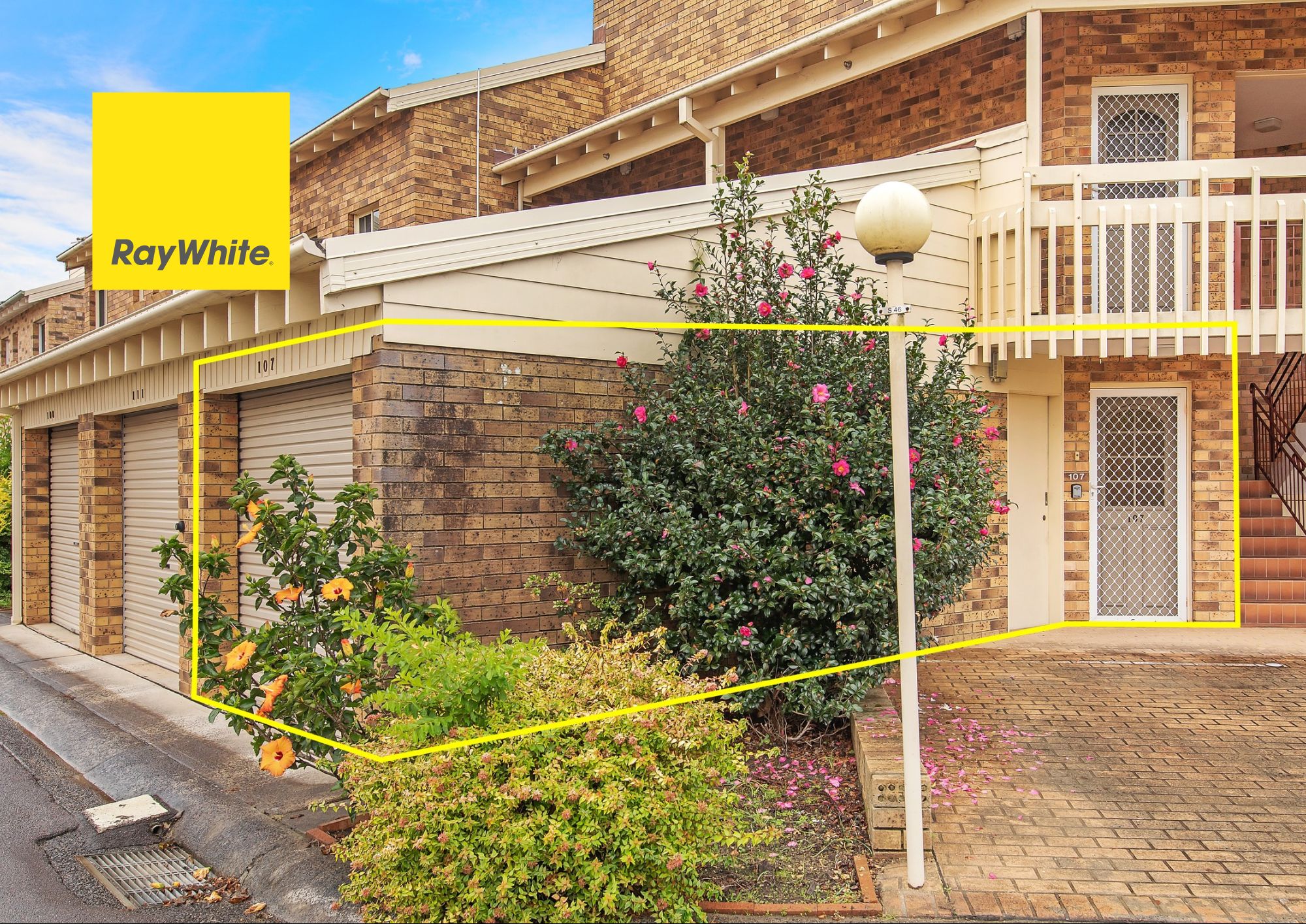 107/15 Lorraine Avenue — photo from Ray White Berkeley Vale
