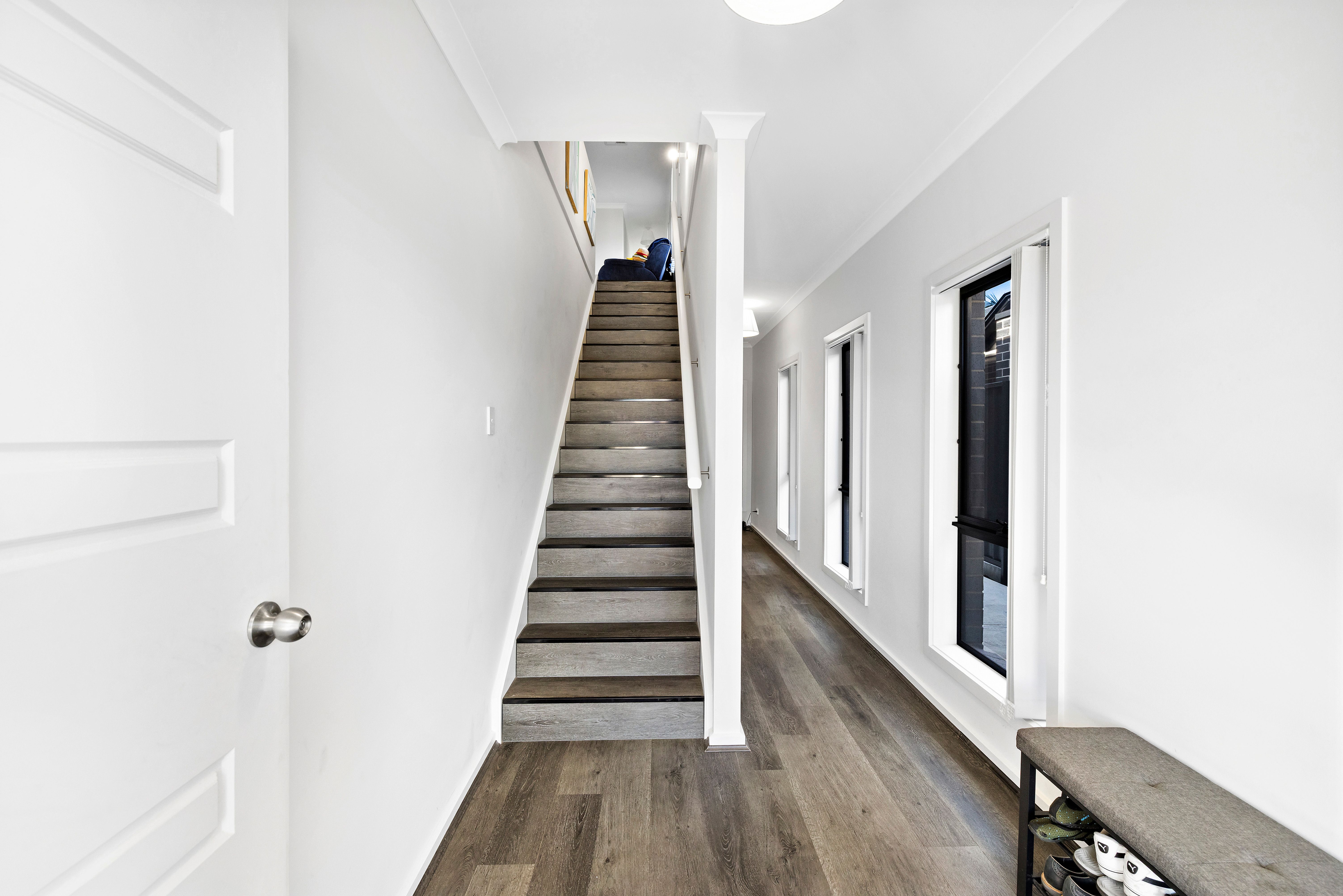 7 Greenfield Crescent — photo 3 of 24