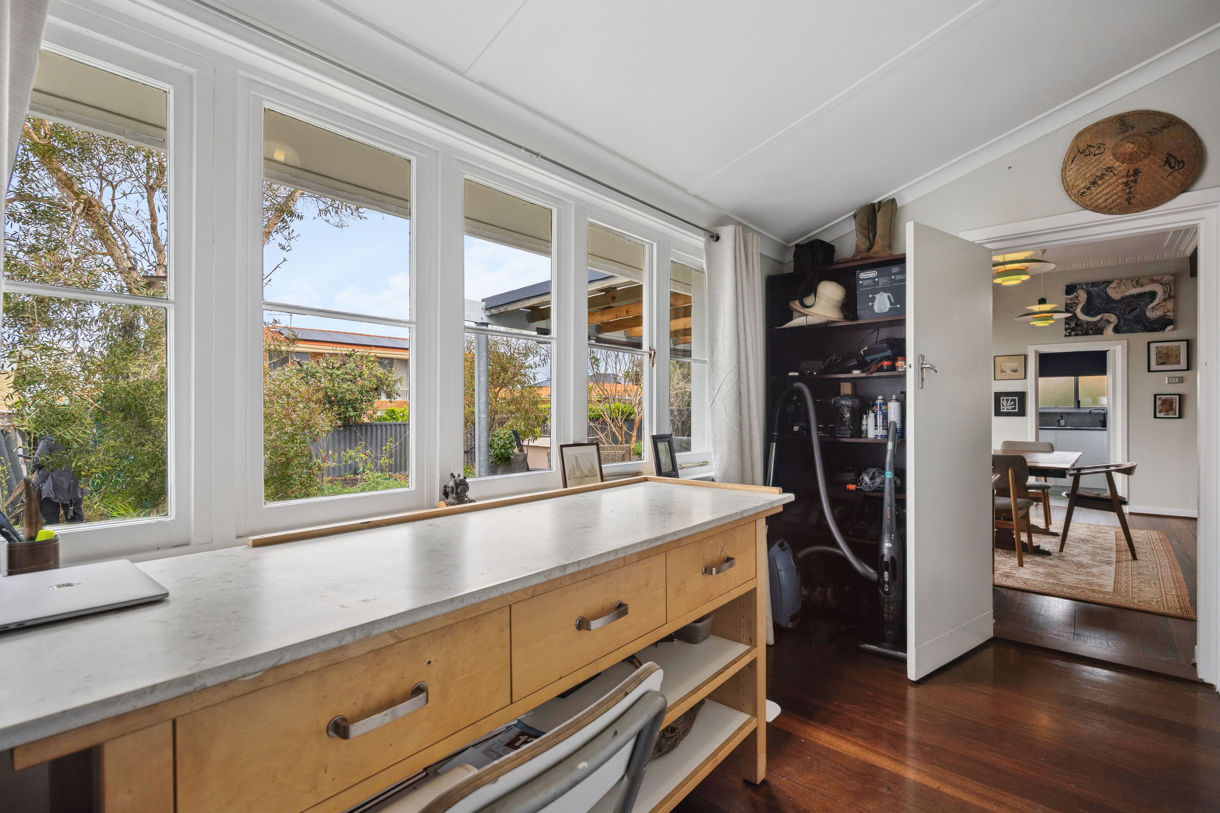32 Saunders Street — photo 17 of 22