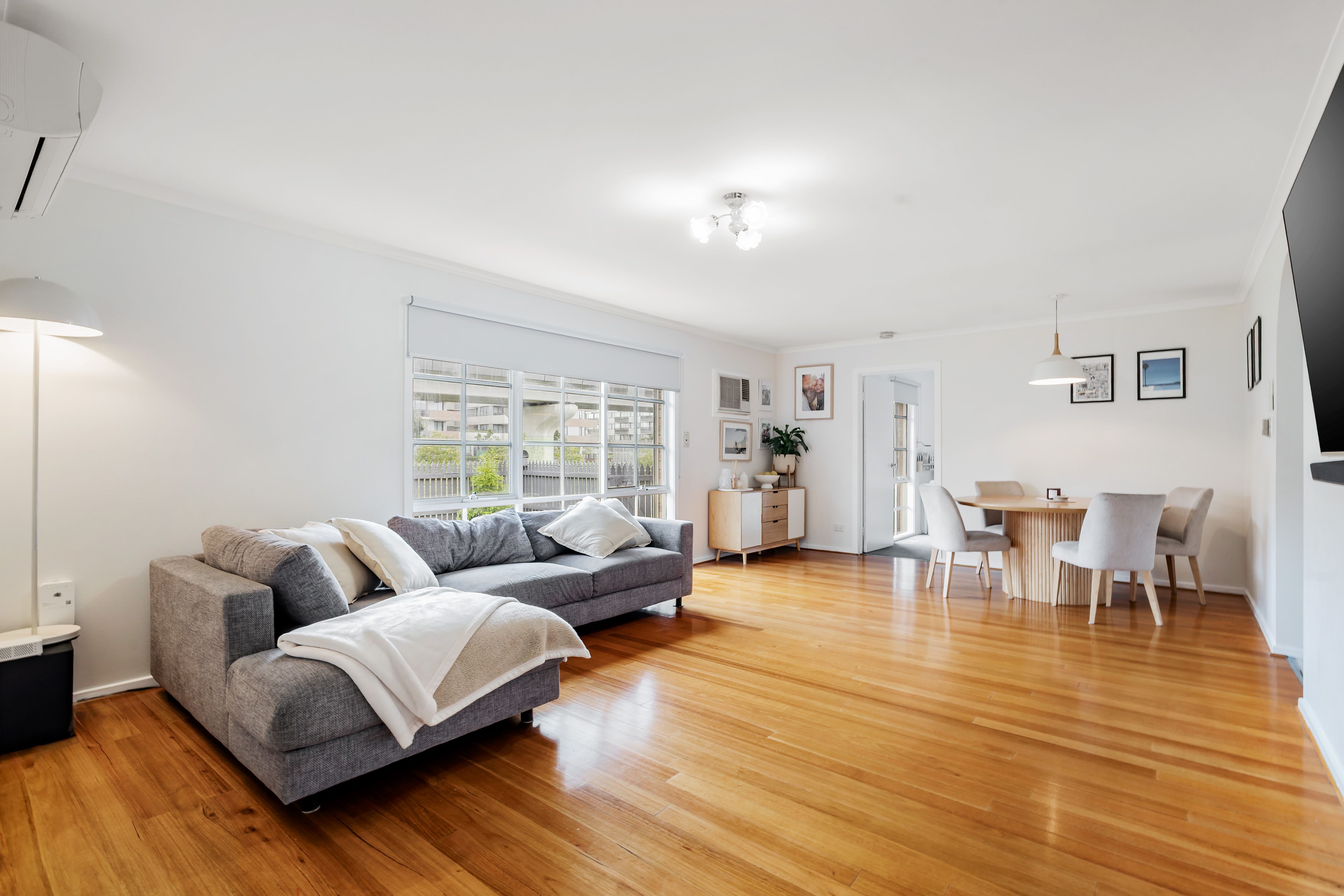 2/1 Rayhur Street, Clayton South, VIC 3169