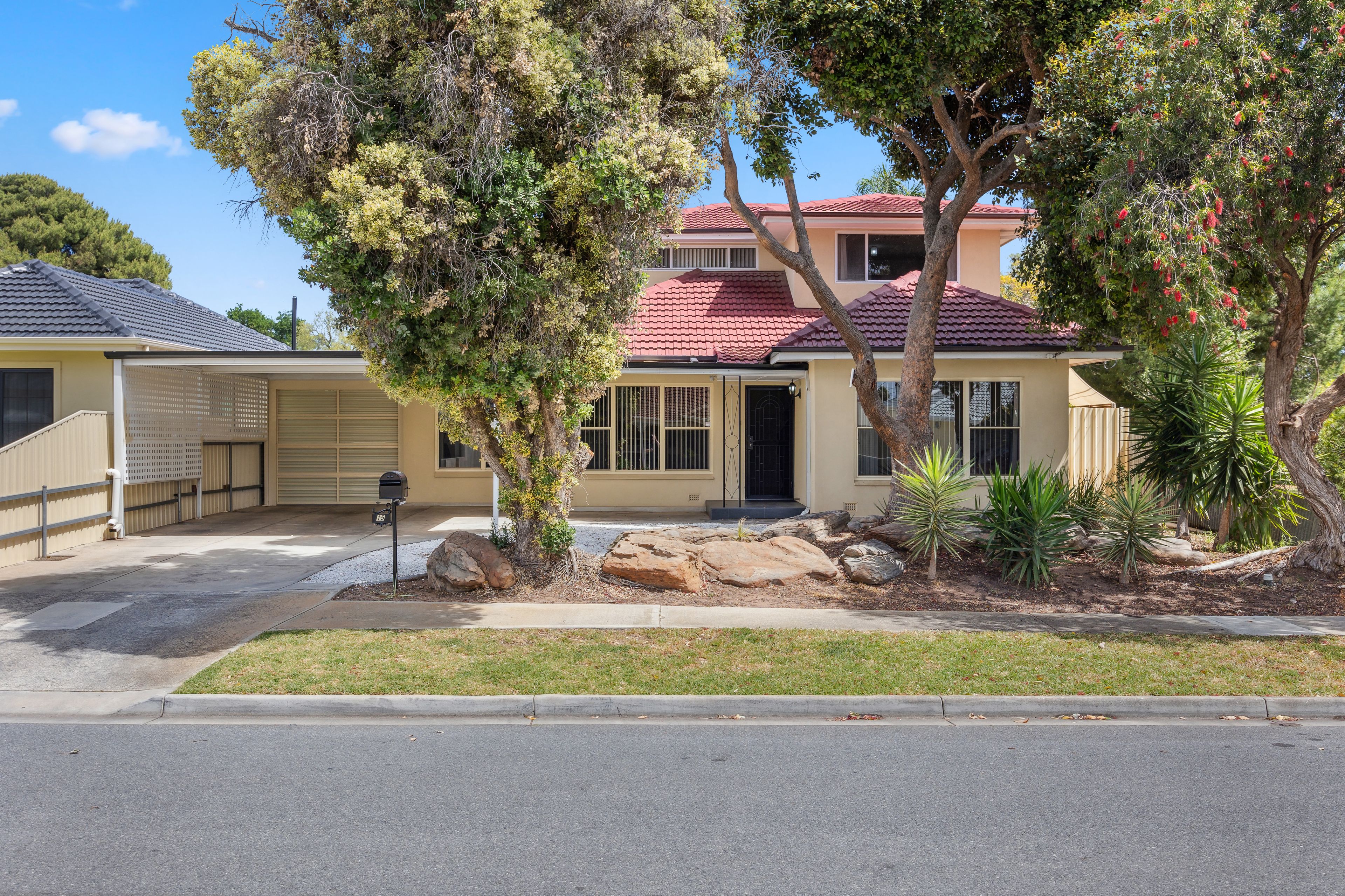 15 Troon Avenue, Seaton, SA 5023
