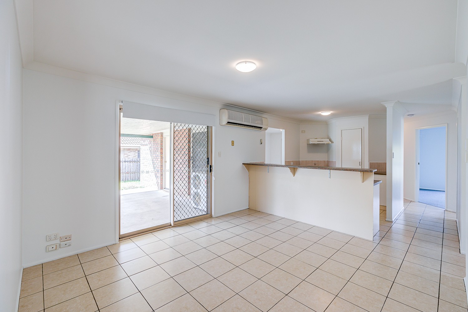 20 Julie Street, Crestmead, QLD 4132