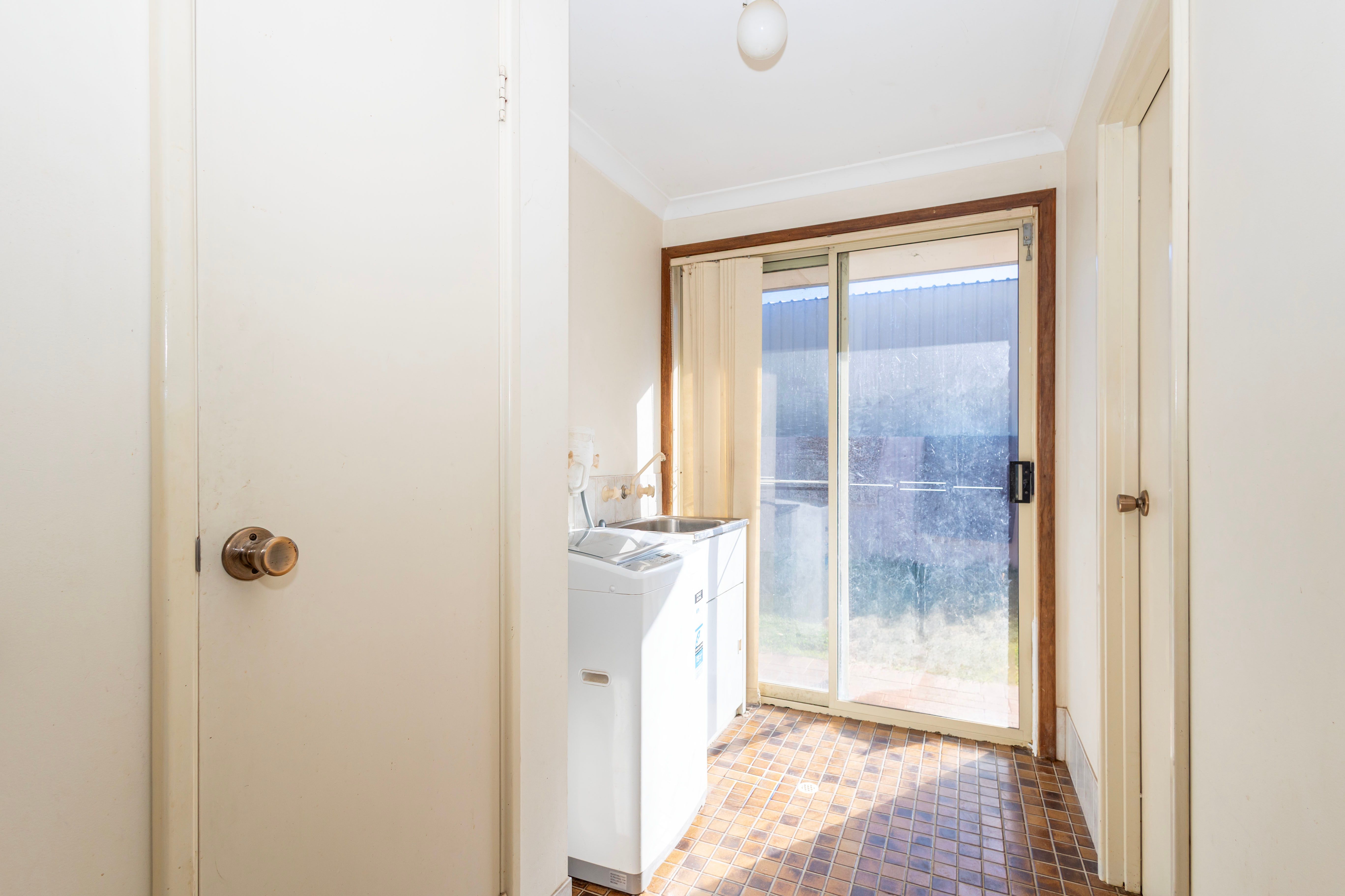 2/3 Williams Place — photo 15 of 21