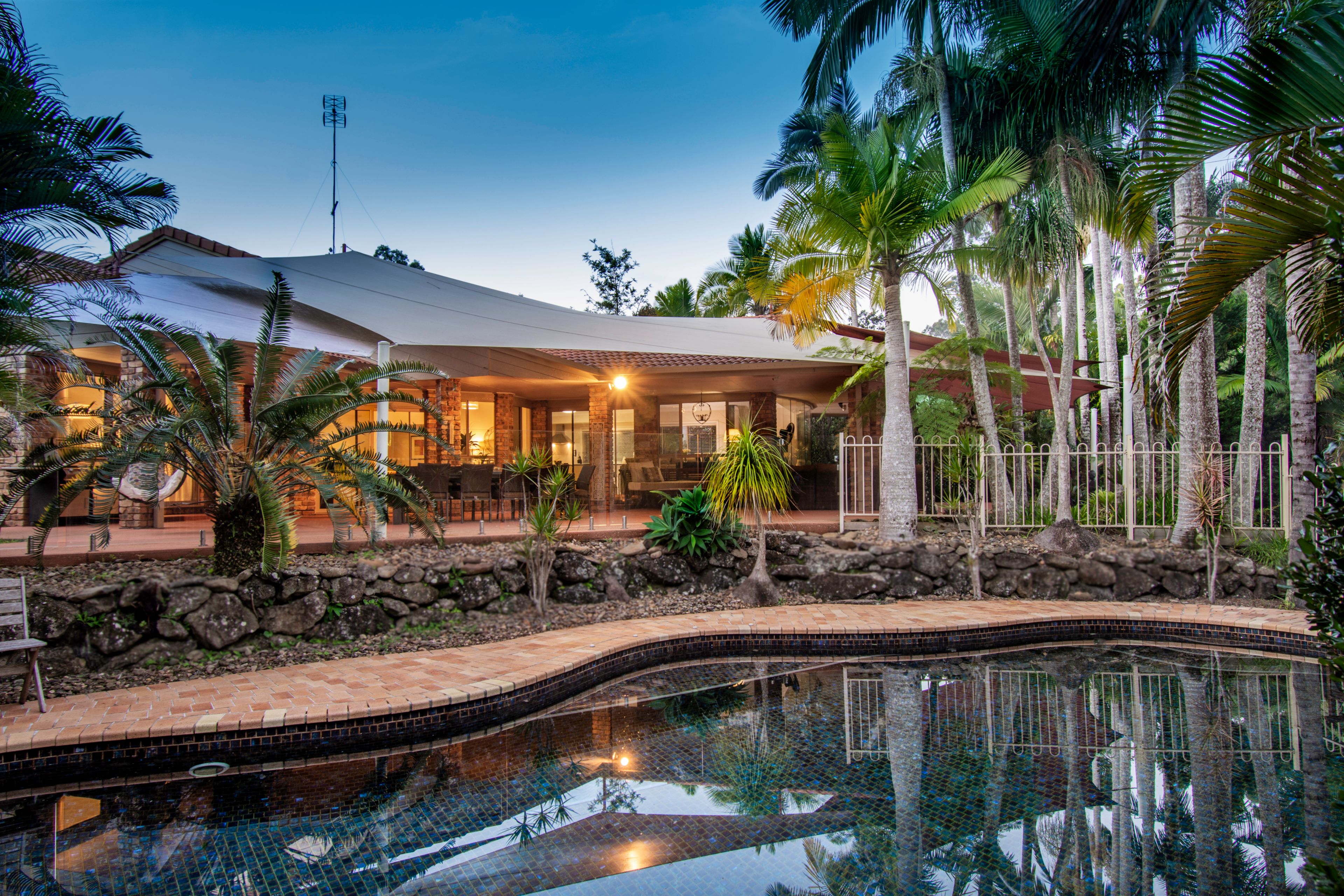 30 Moondance Court, Bonogin, QLD 4213