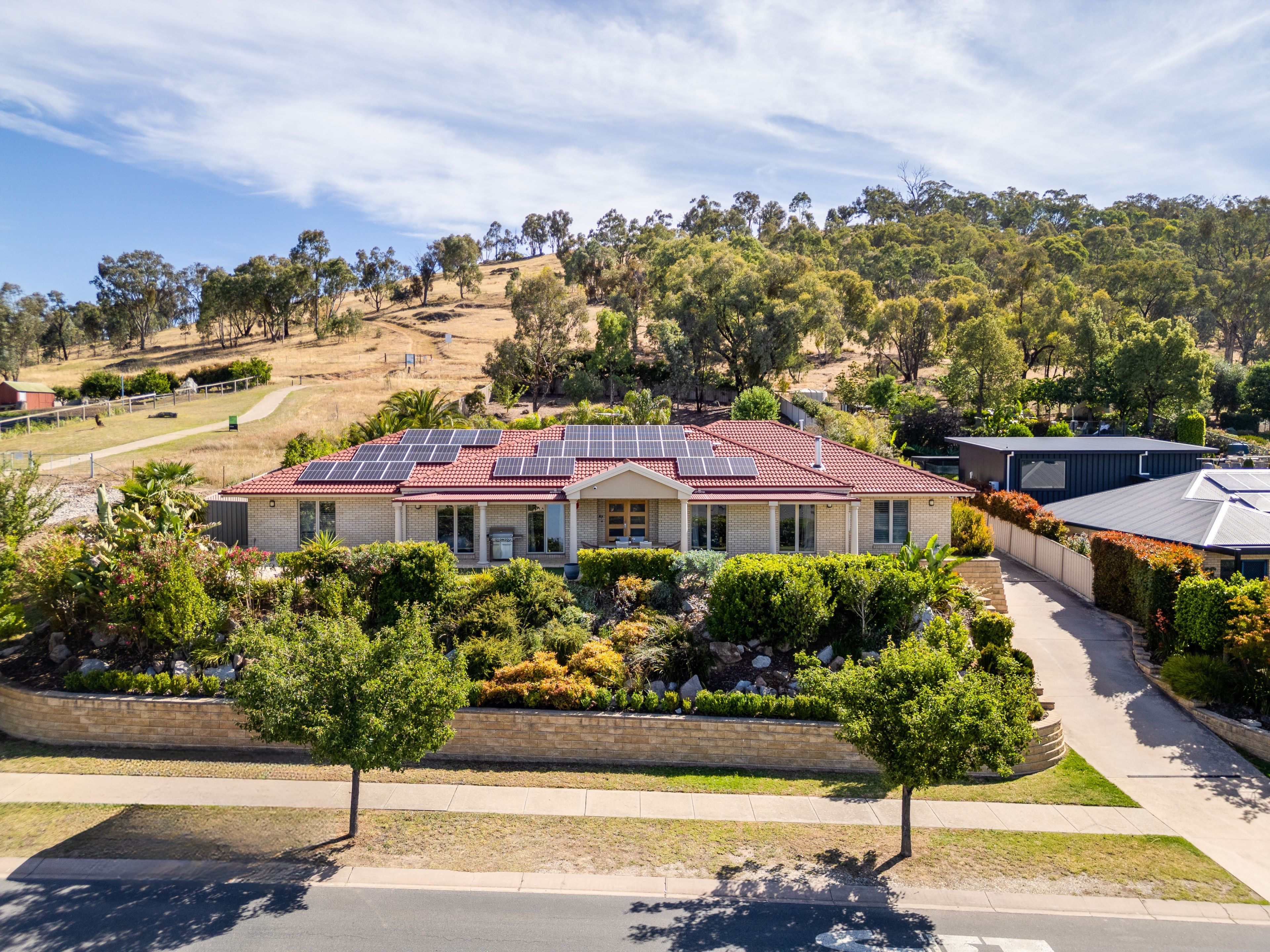 47 Ballara Drive, West Wodonga, VIC 3690