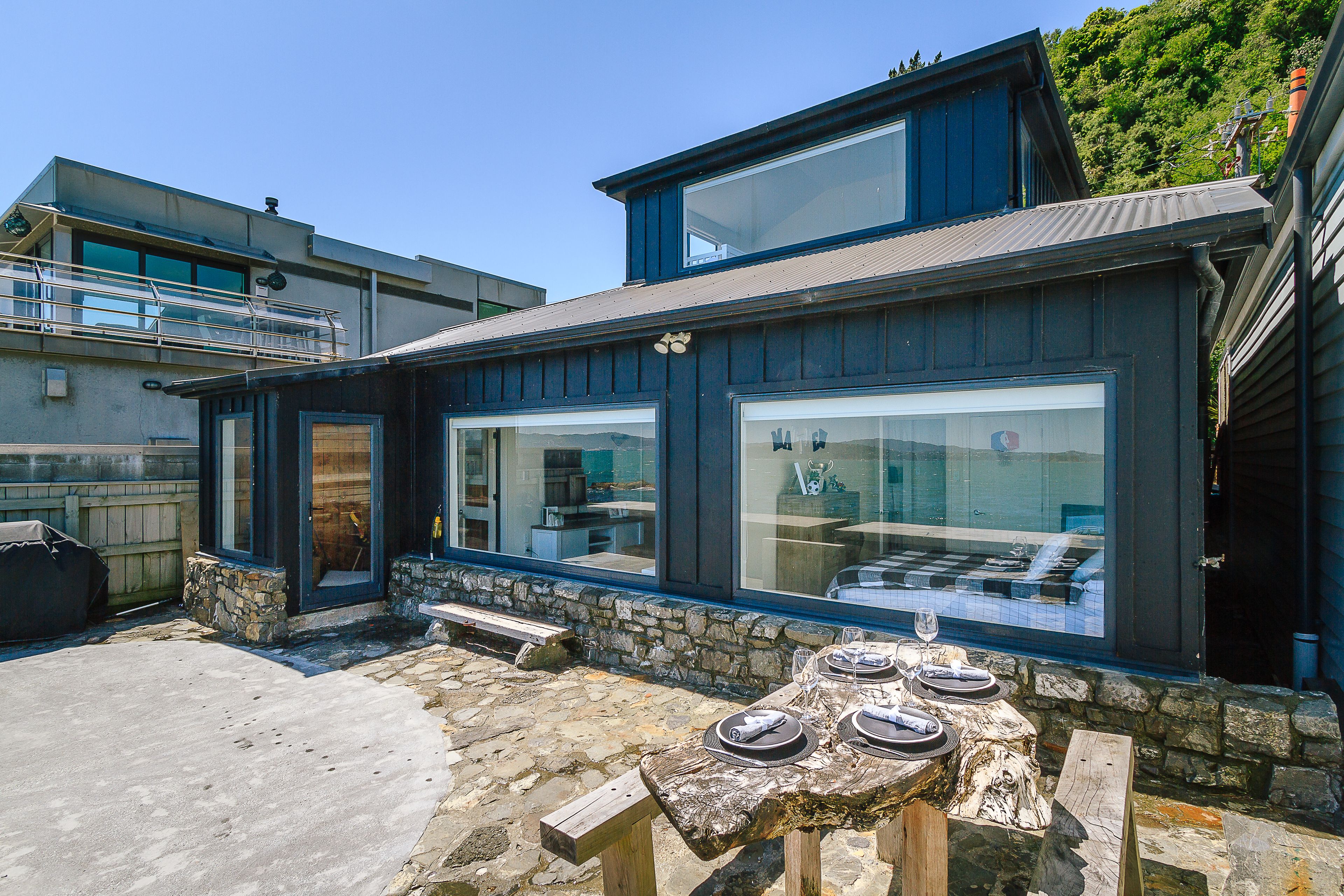 604 Marine Drive, Days Bay, Lower Hutt City