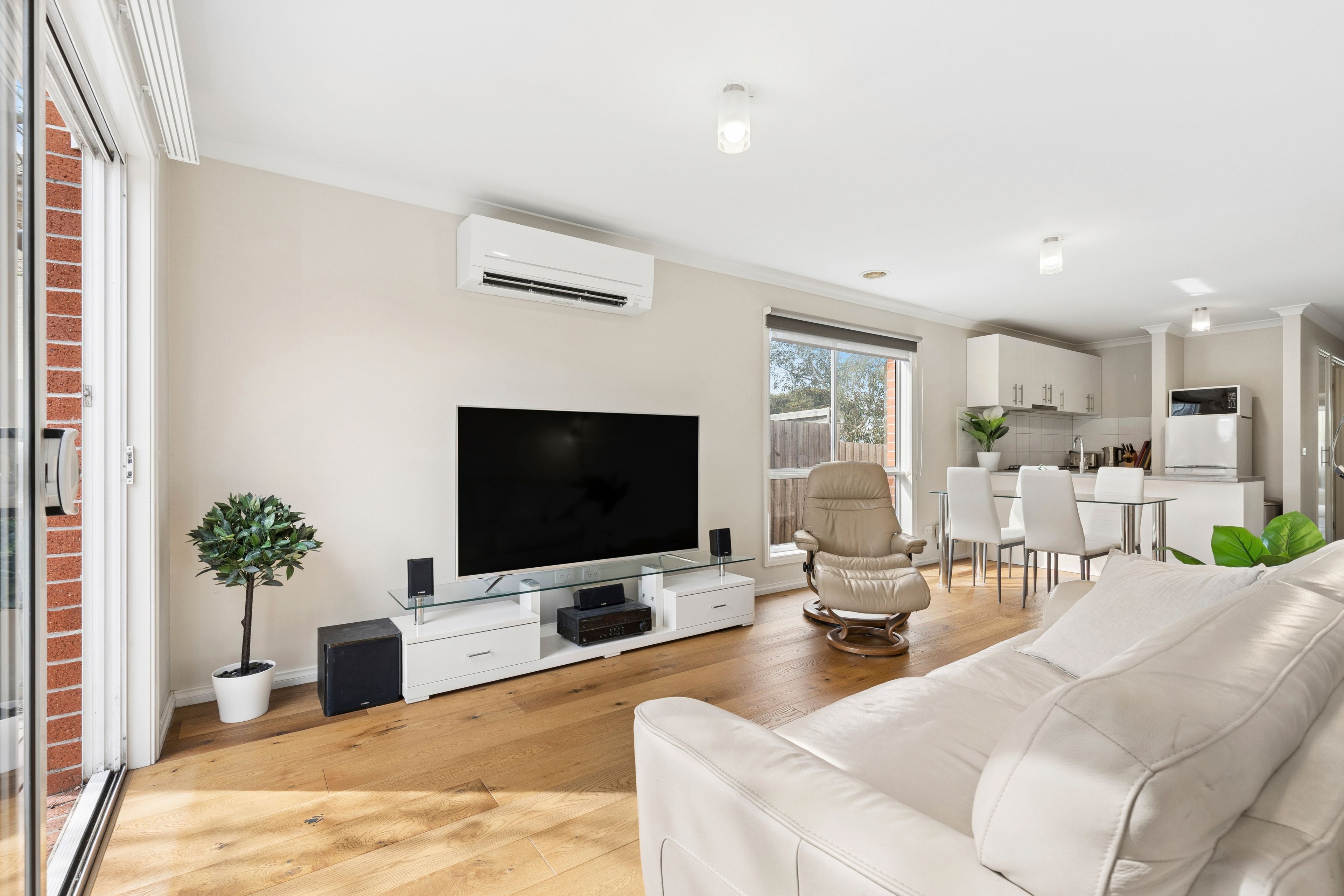 6 Oriondo Way — photo 7 of 12