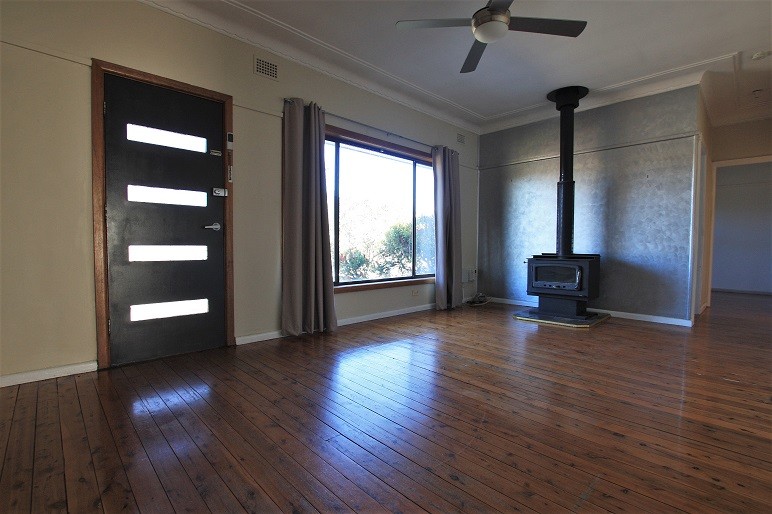 16 Bocking Avenue, Bradbury, NSW 2560