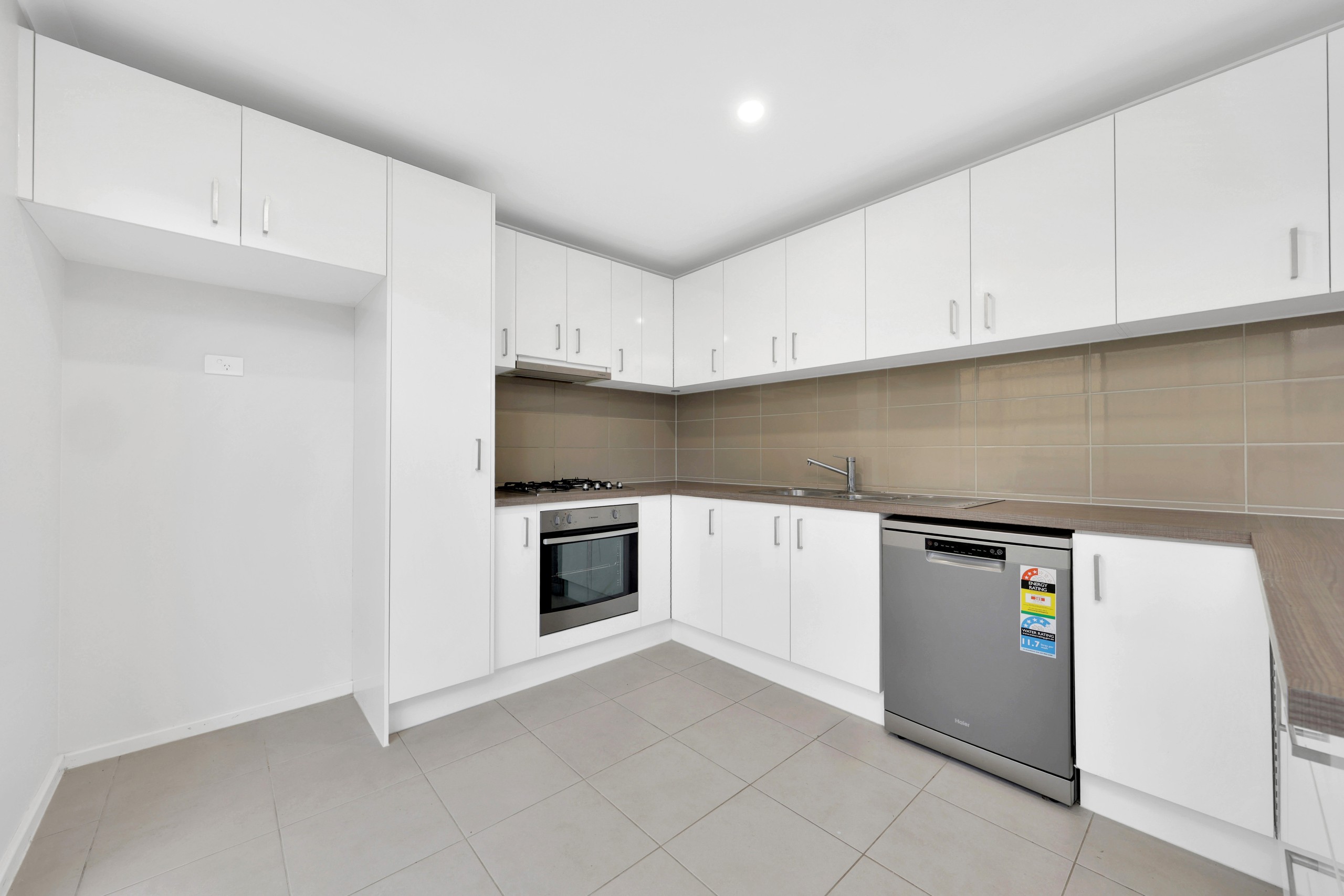 42 Cottage Boulevard, Epping, VIC 3076