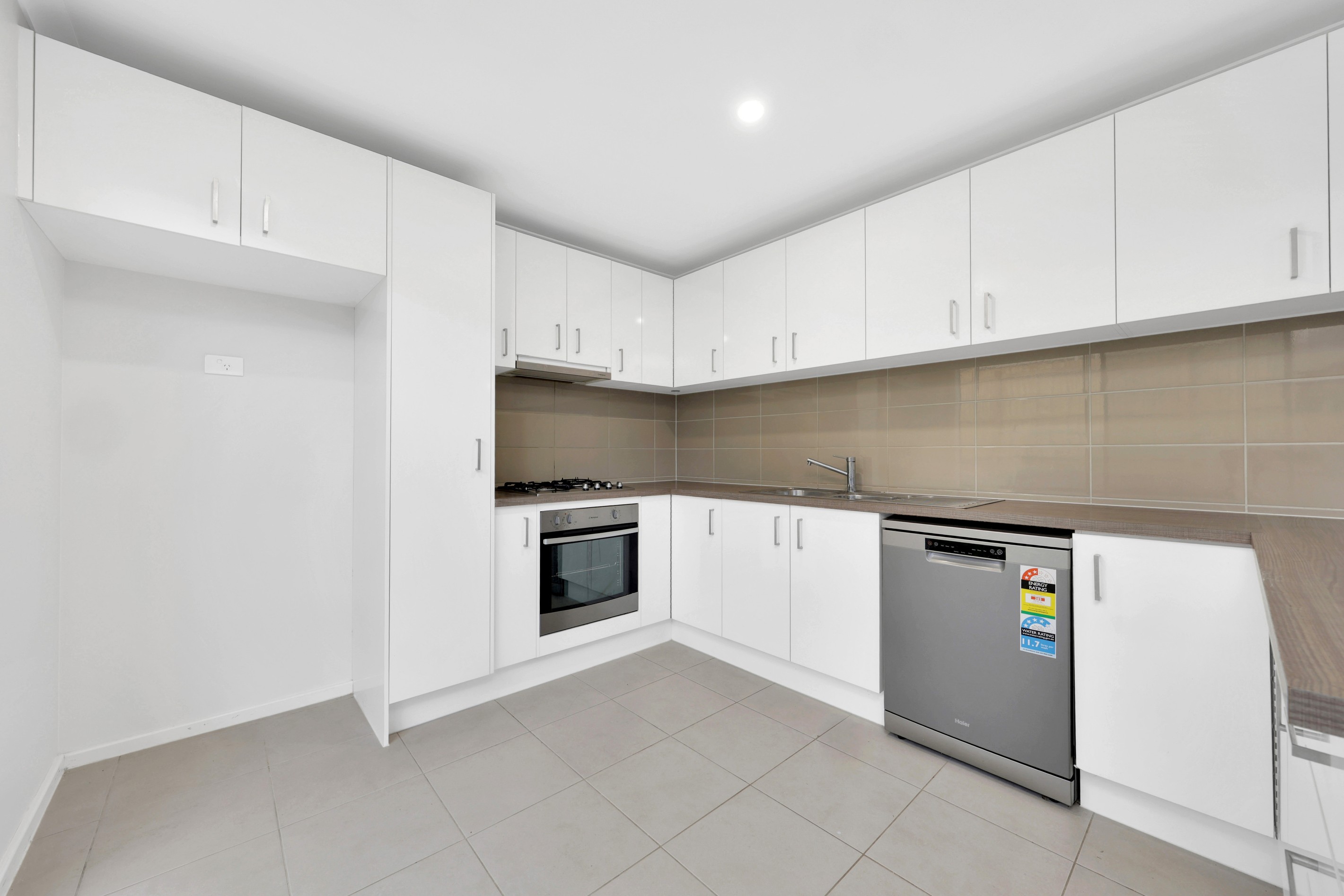 42 Cottage Boulevard, Epping, VIC 3076