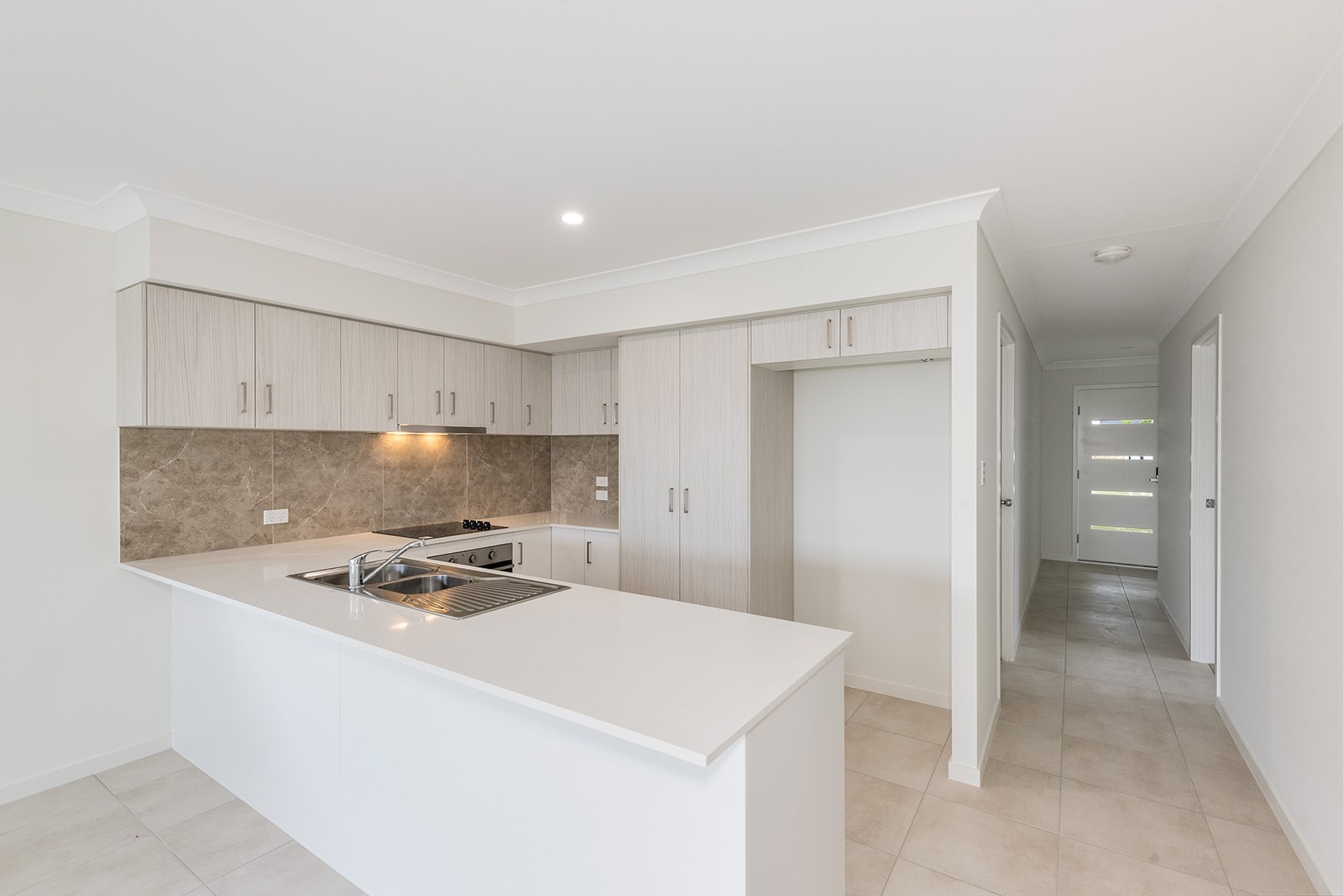 24 Mia Street, Flinders View, QLD 4305