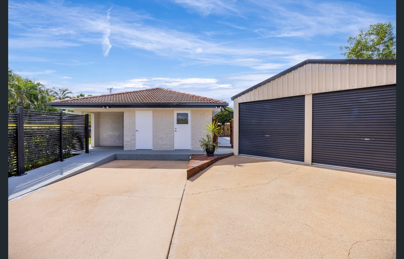 16 San Vito Crescent — photo 9 of 11