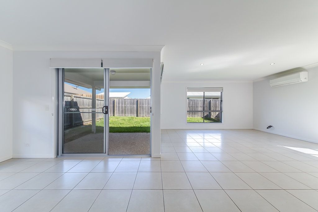16 Hibbertia Street, Mountain Creek, QLD 4557