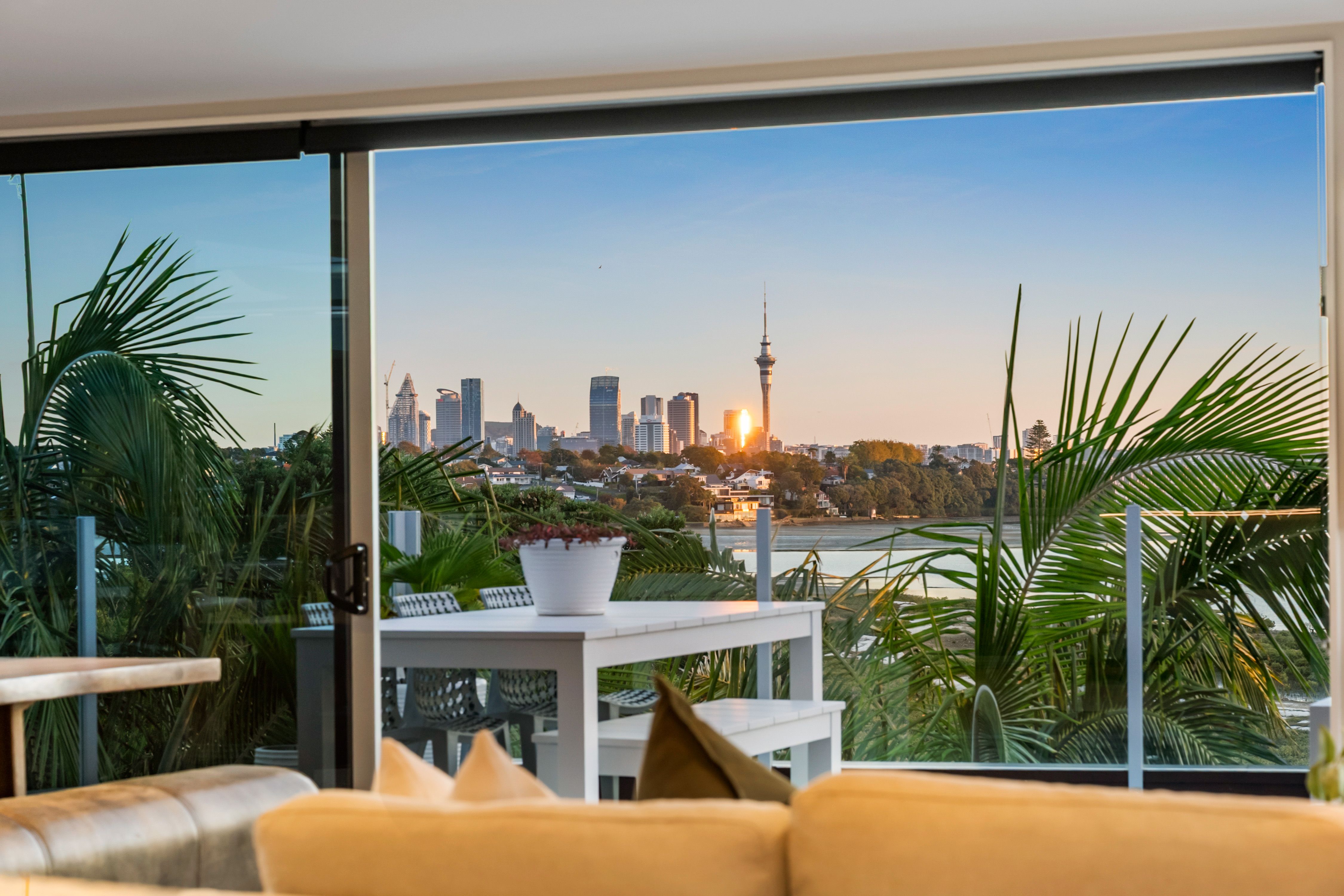 16A Pine Ridge Terrace, Hauraki, North Shore City