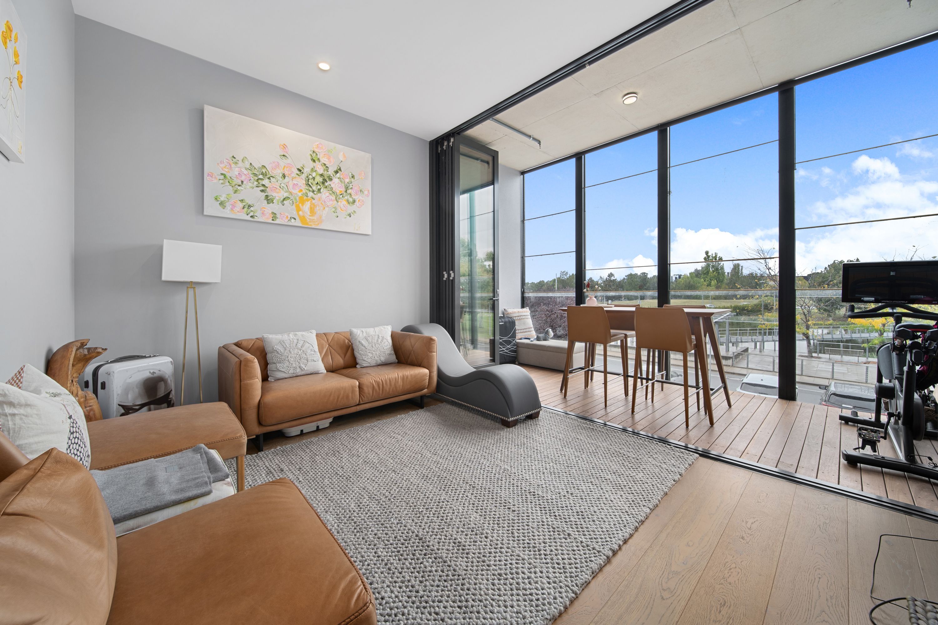 99/45 Eastlake Parade, Kingston, ACT 2604