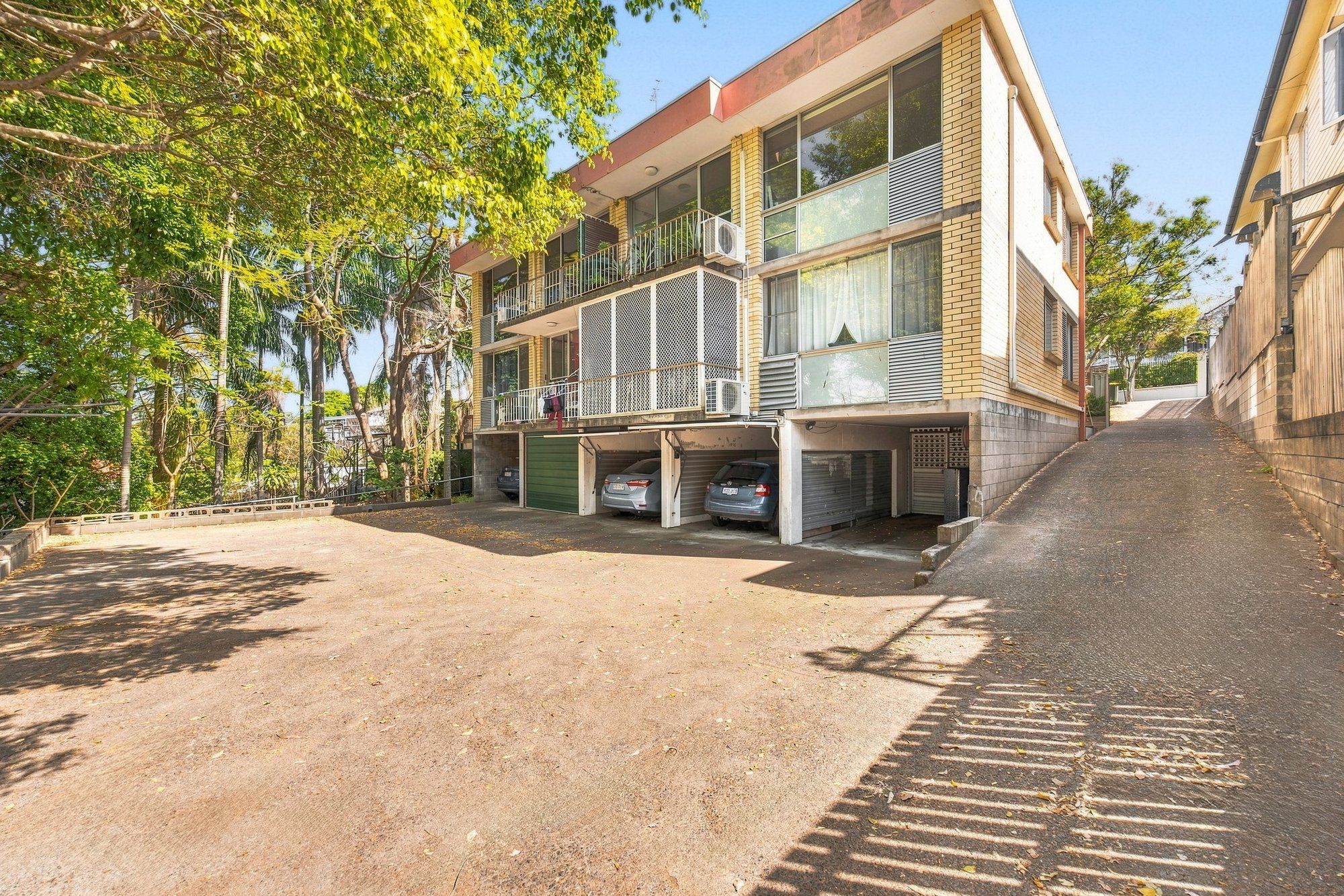5/25 Normanby Terrace — photo 10 of 10