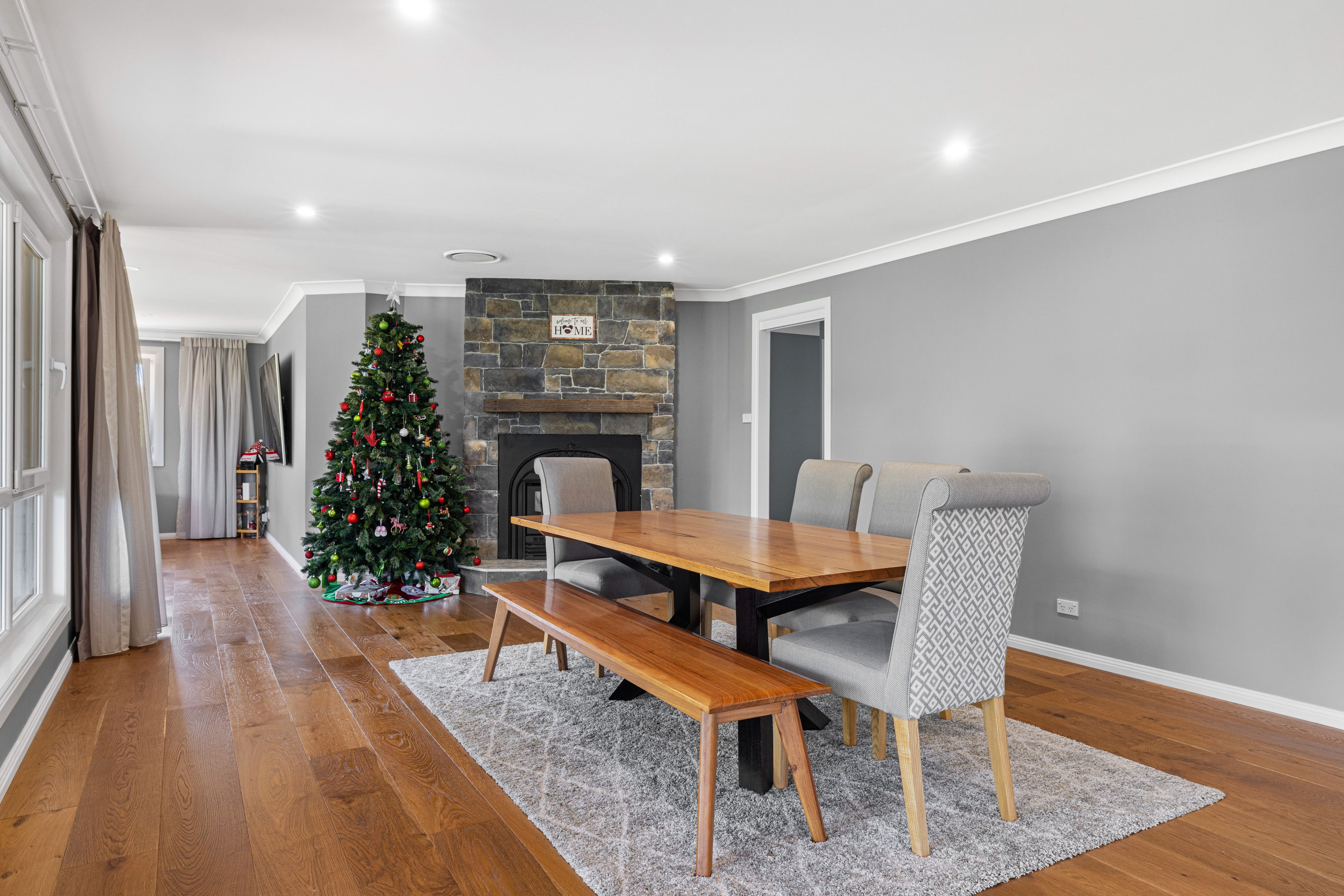 10 Rattenbury Close, Murrumbateman, NSW 2582 Leased House Ray White