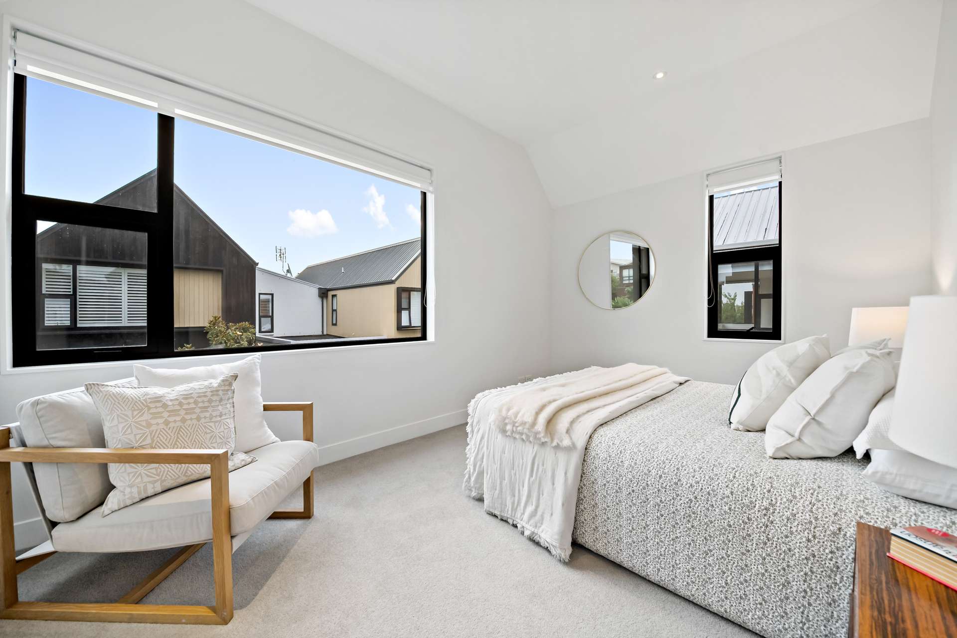 6 Nevill Road photo 12