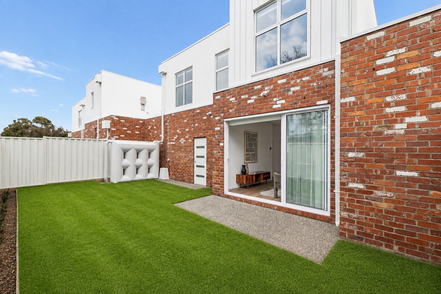 2/43 Dumbarton Street — photo 14 of 17