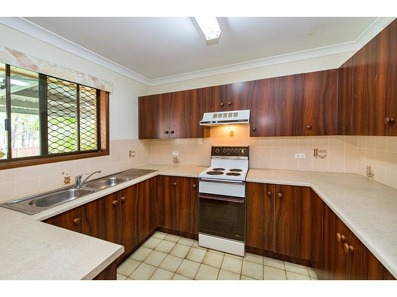 14 Mackinlay Street, Norman Gardens, QLD 4701