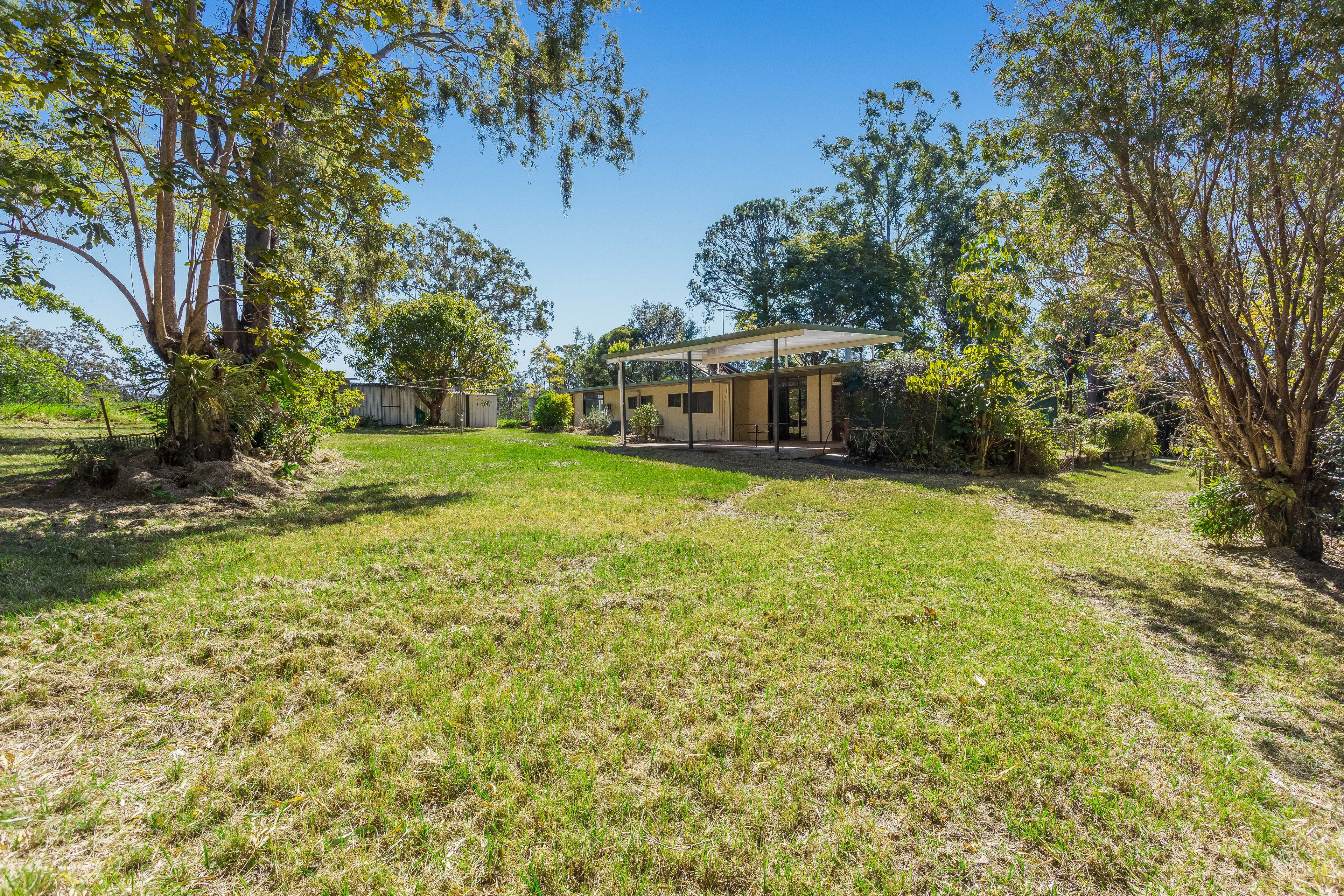 44 Boscoe Road — photo 10 of 25