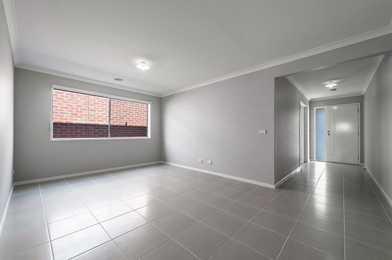 26 Loudon Circuit, Craigieburn, VIC 3064