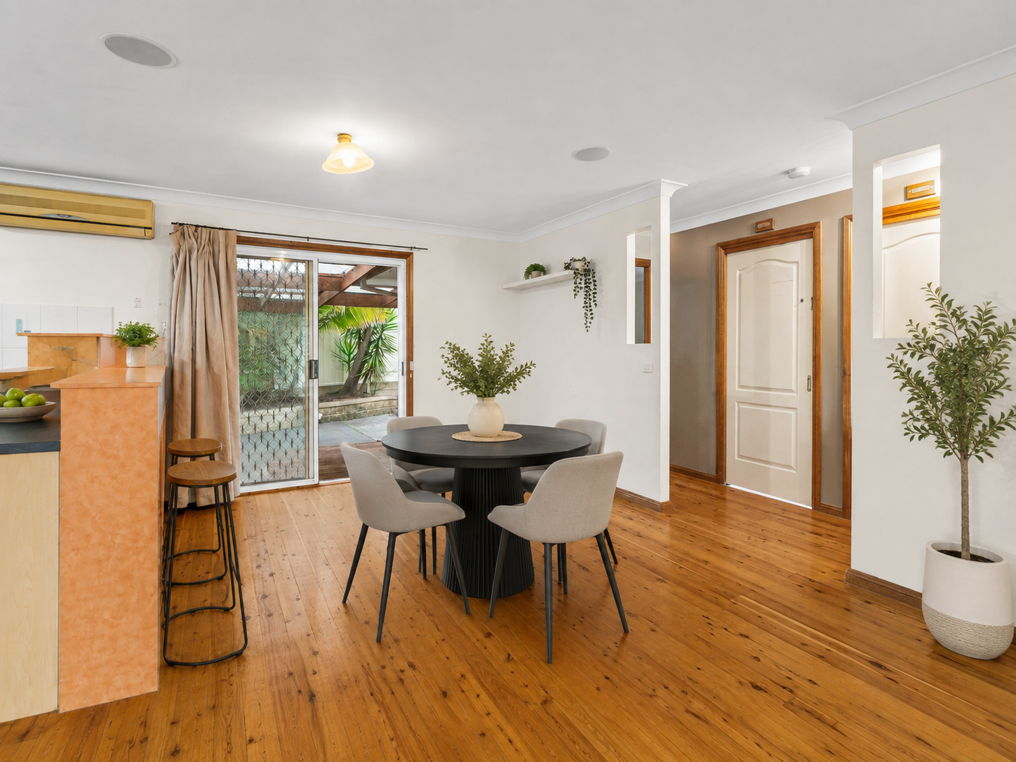 4 Derwent Place — photo 4 of 7