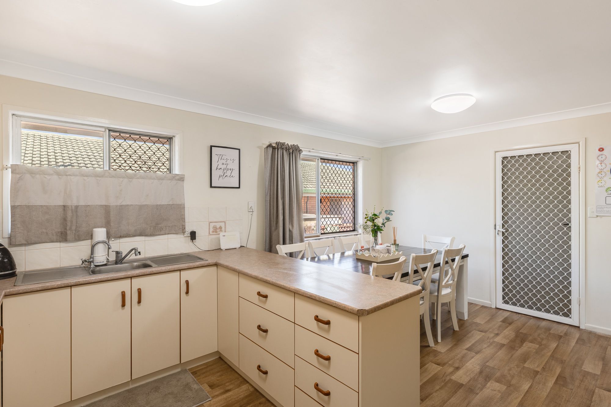 6 Denyer Street — photo 8 of 15