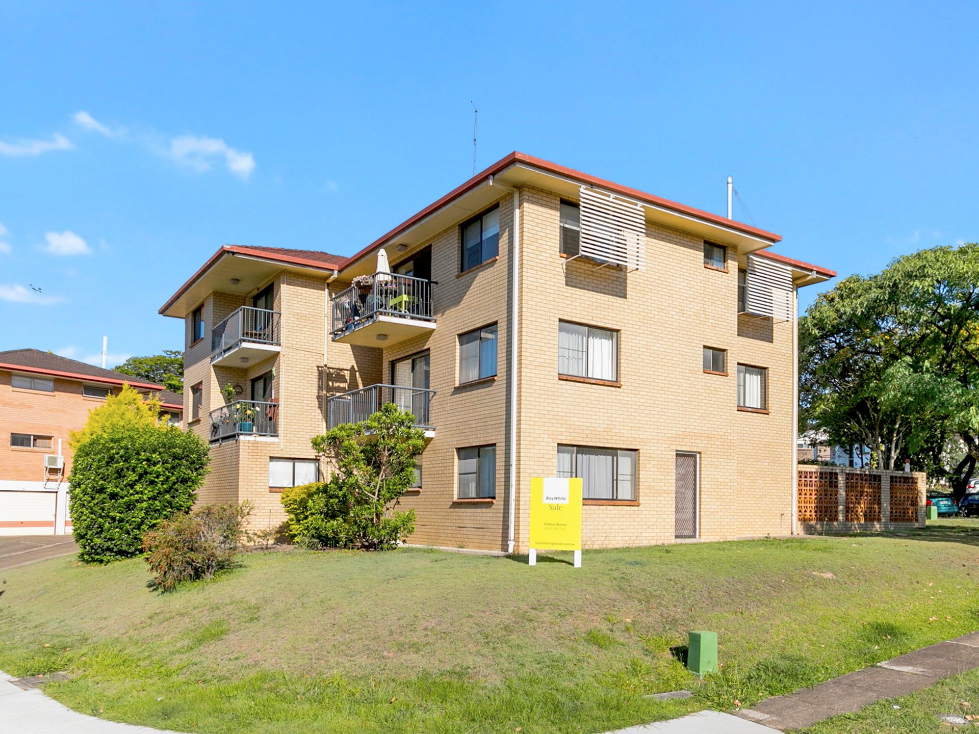 4/2 Raintree Street, Mansfield, QLD 4122