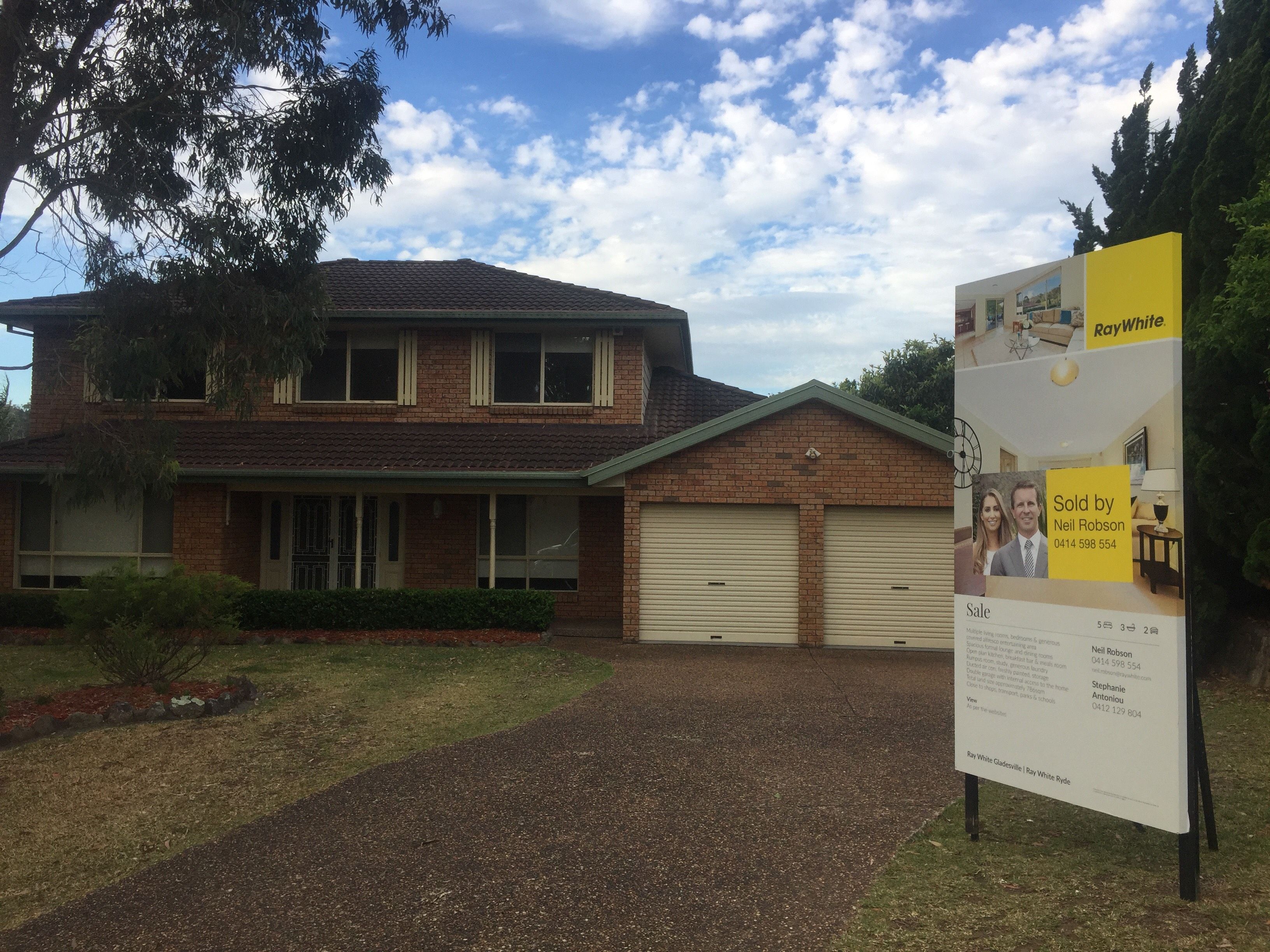 6 Silverfern Crescent