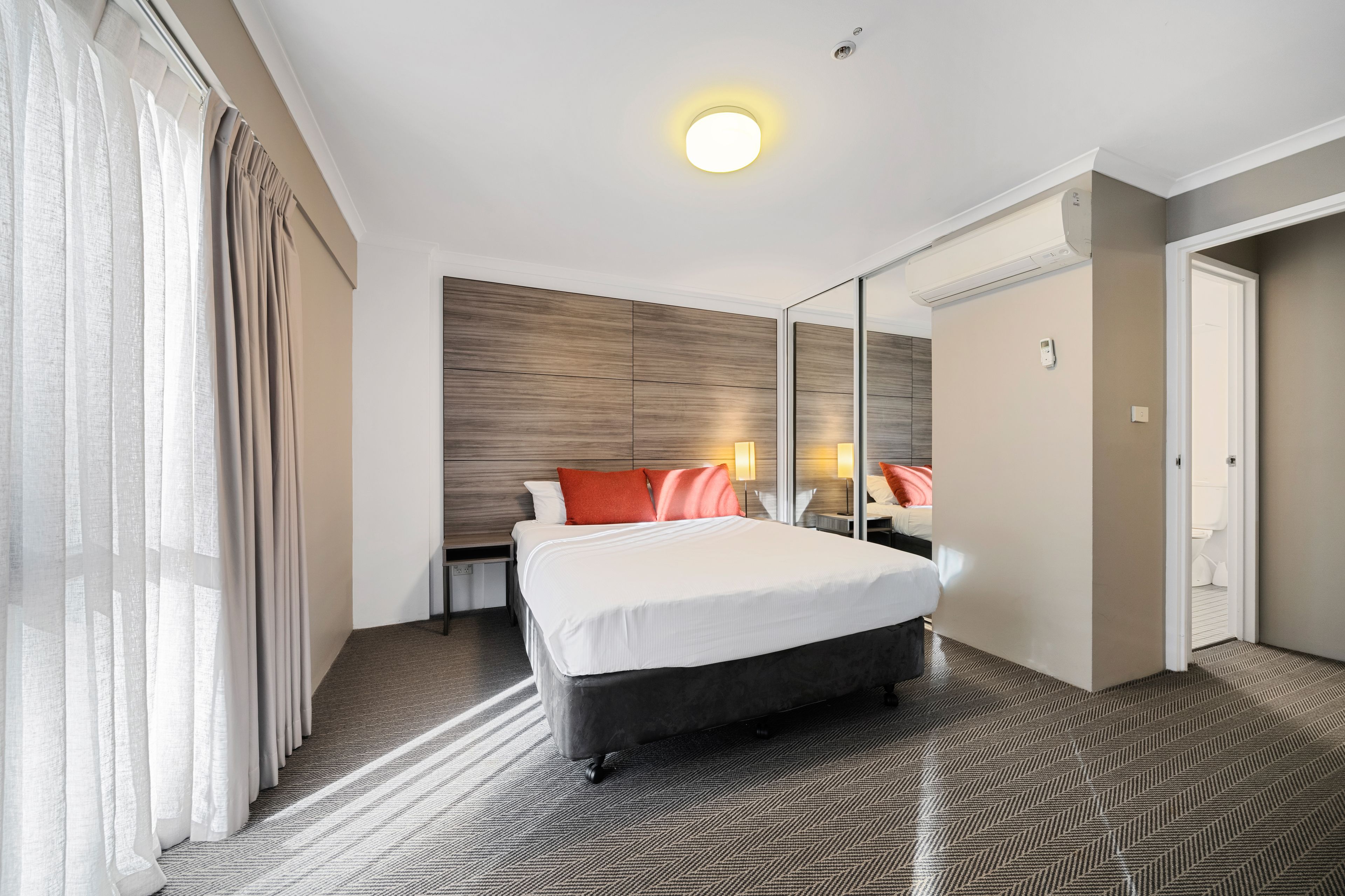 112/74 Northbourne Avenue — photo 10 of 17