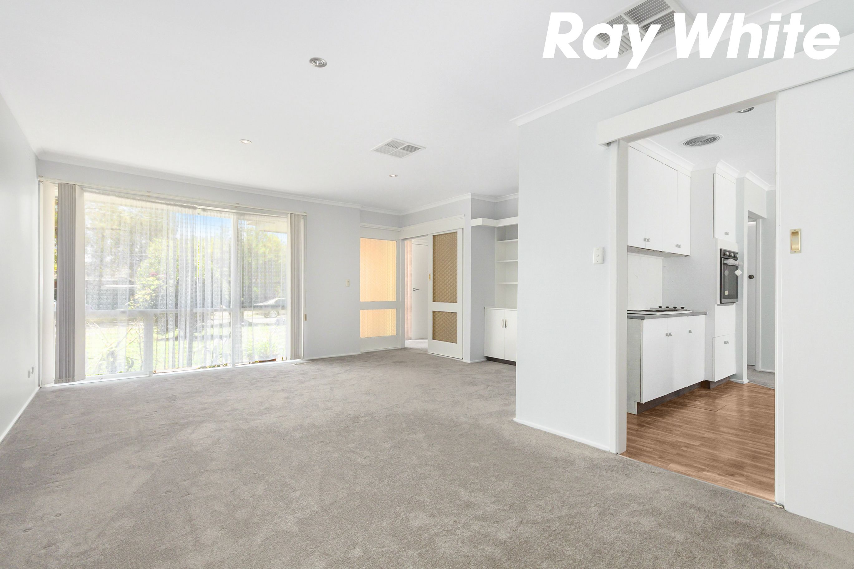 5 Charles Street, Pakenham, VIC 3810
