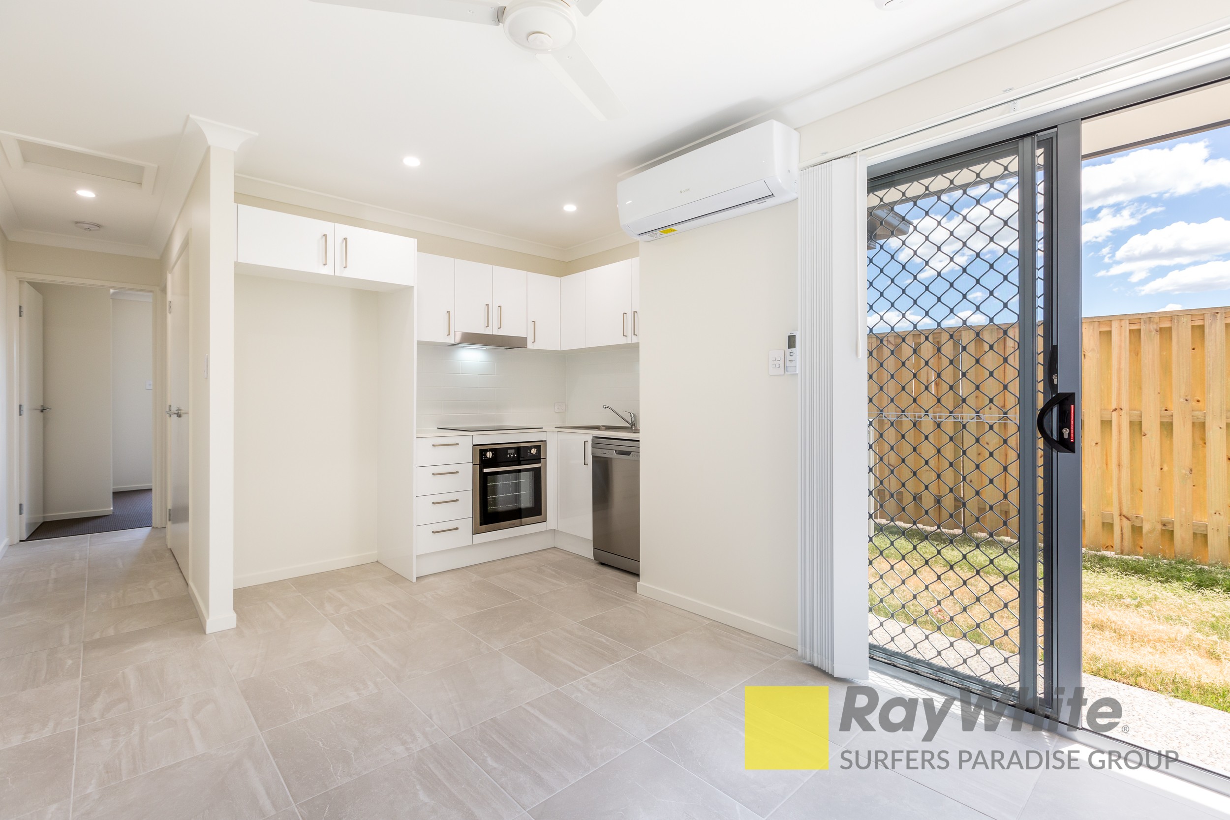 10B Merino Street, Park Ridge, QLD 4125
