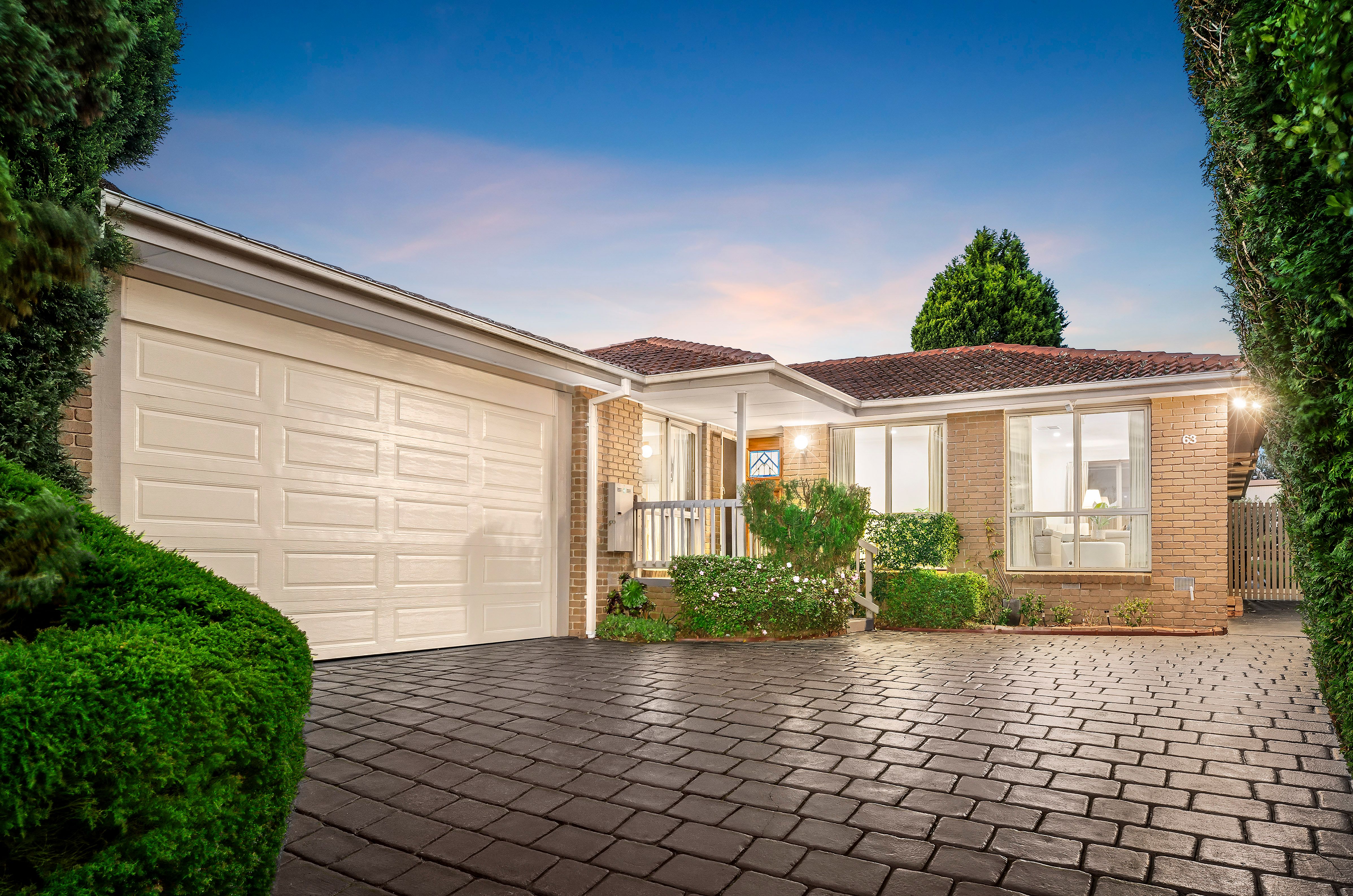 63 Argyle Way, Wantirna South VIC 3152